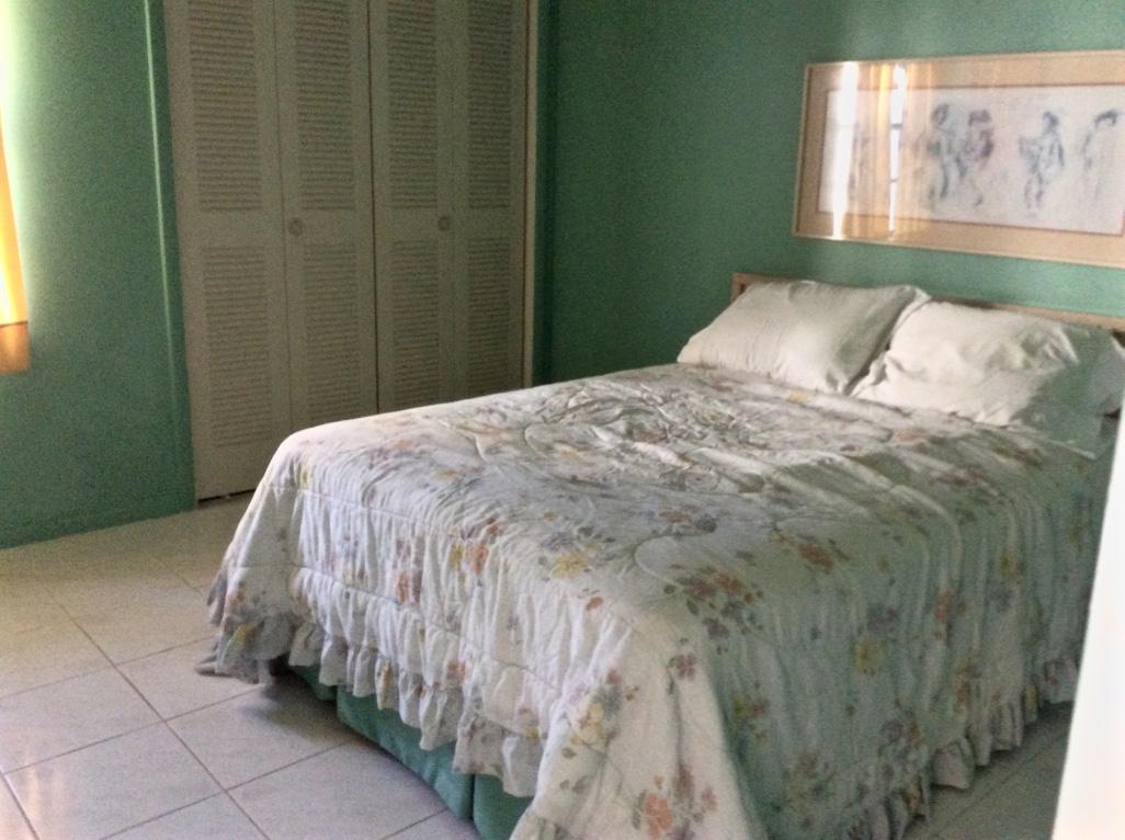 WINDWARD ISLE - Residential