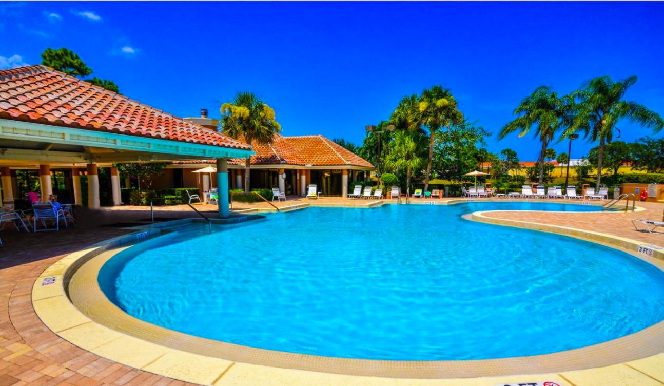 WINDWARD ISLE - Residential