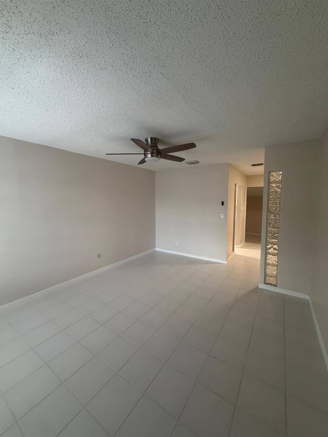 Westwood Park, Sec 3 58-3 - Residential Lease