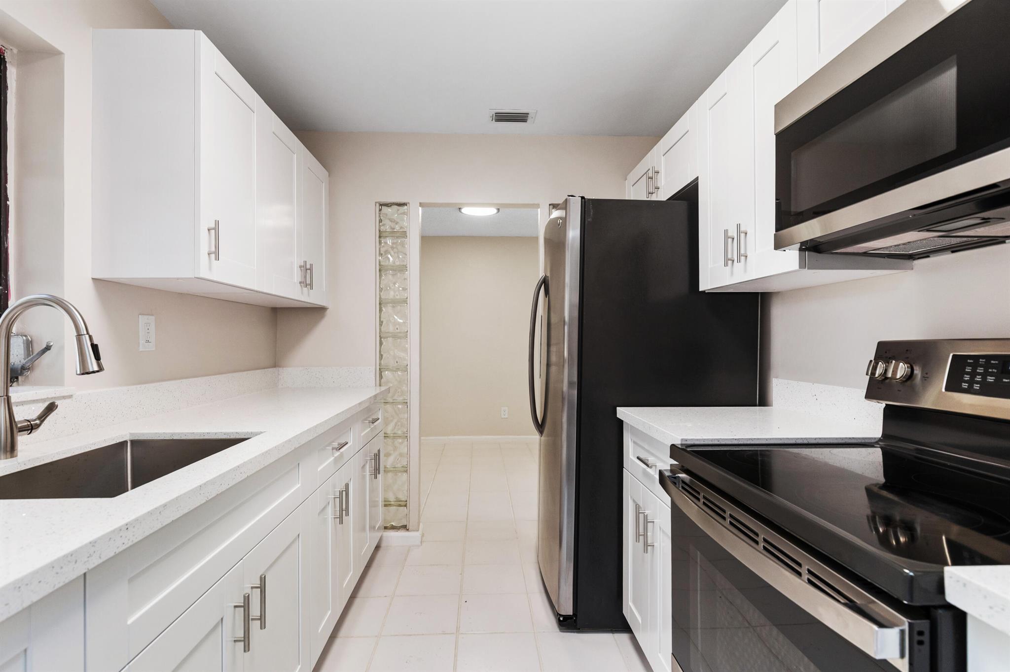 Westwood Park, Sec 3 58-3 - Residential Lease