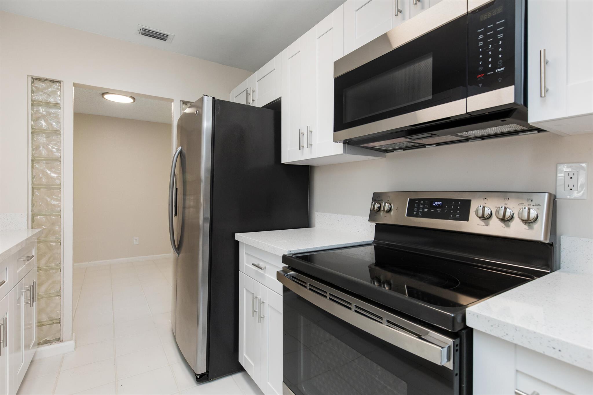 Westwood Park, Sec 3 58-3 - Residential Lease