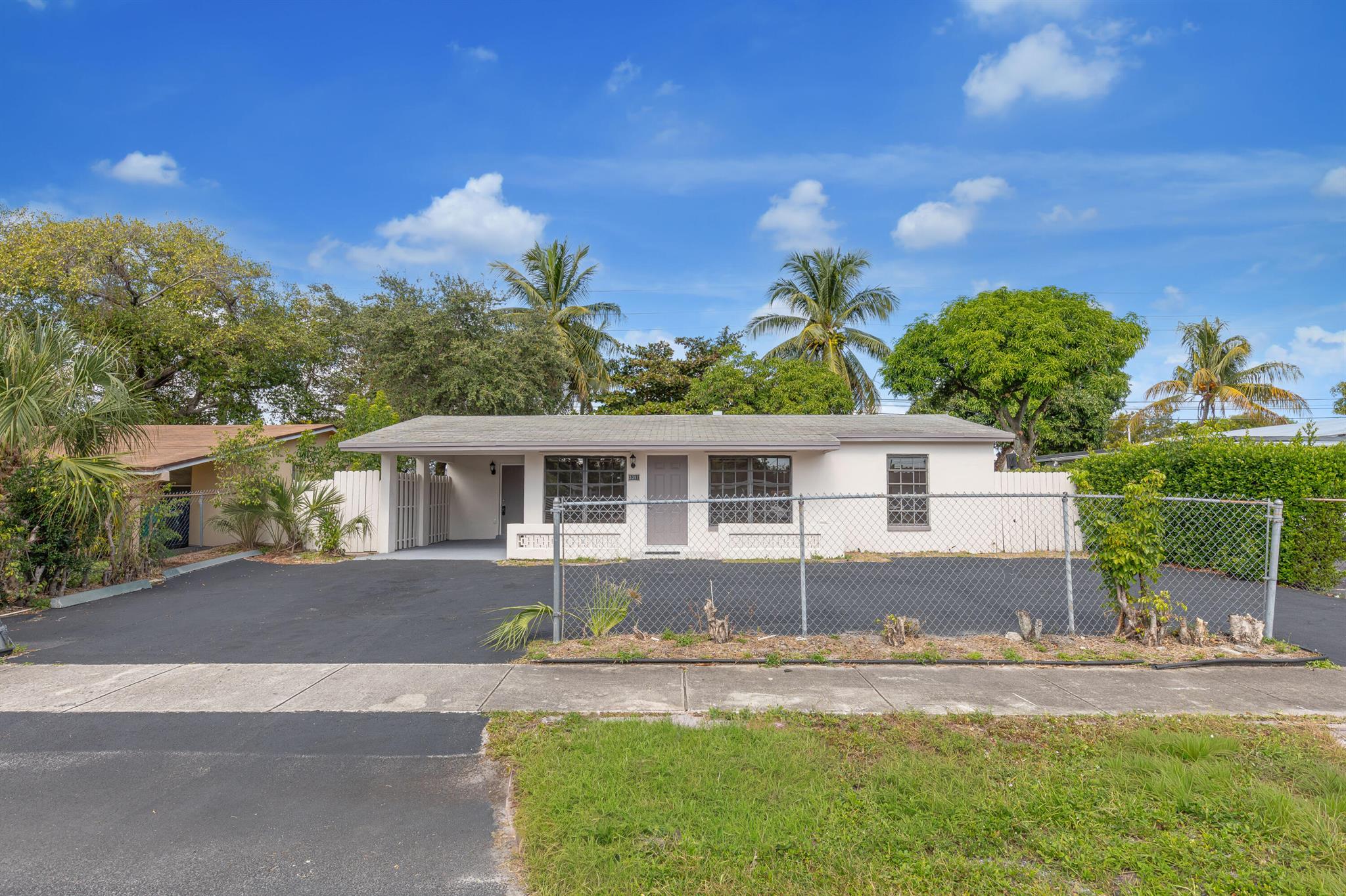 Westwood Park, Sec 3 58-3 - Residential Lease