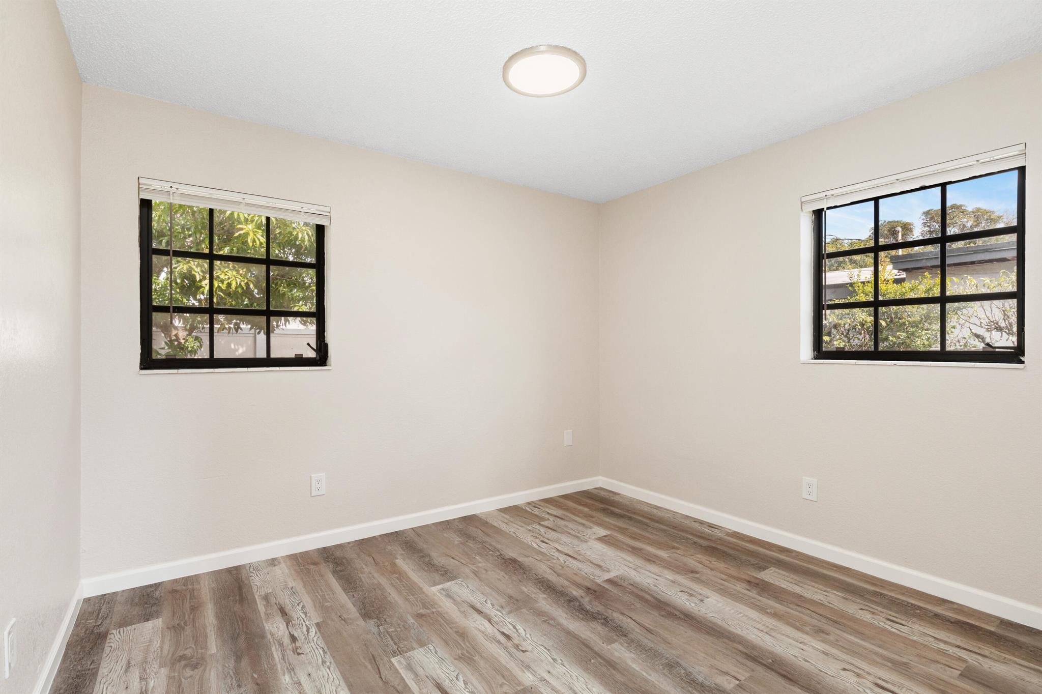 Westwood Park, Sec 3 58-3 - Residential Lease