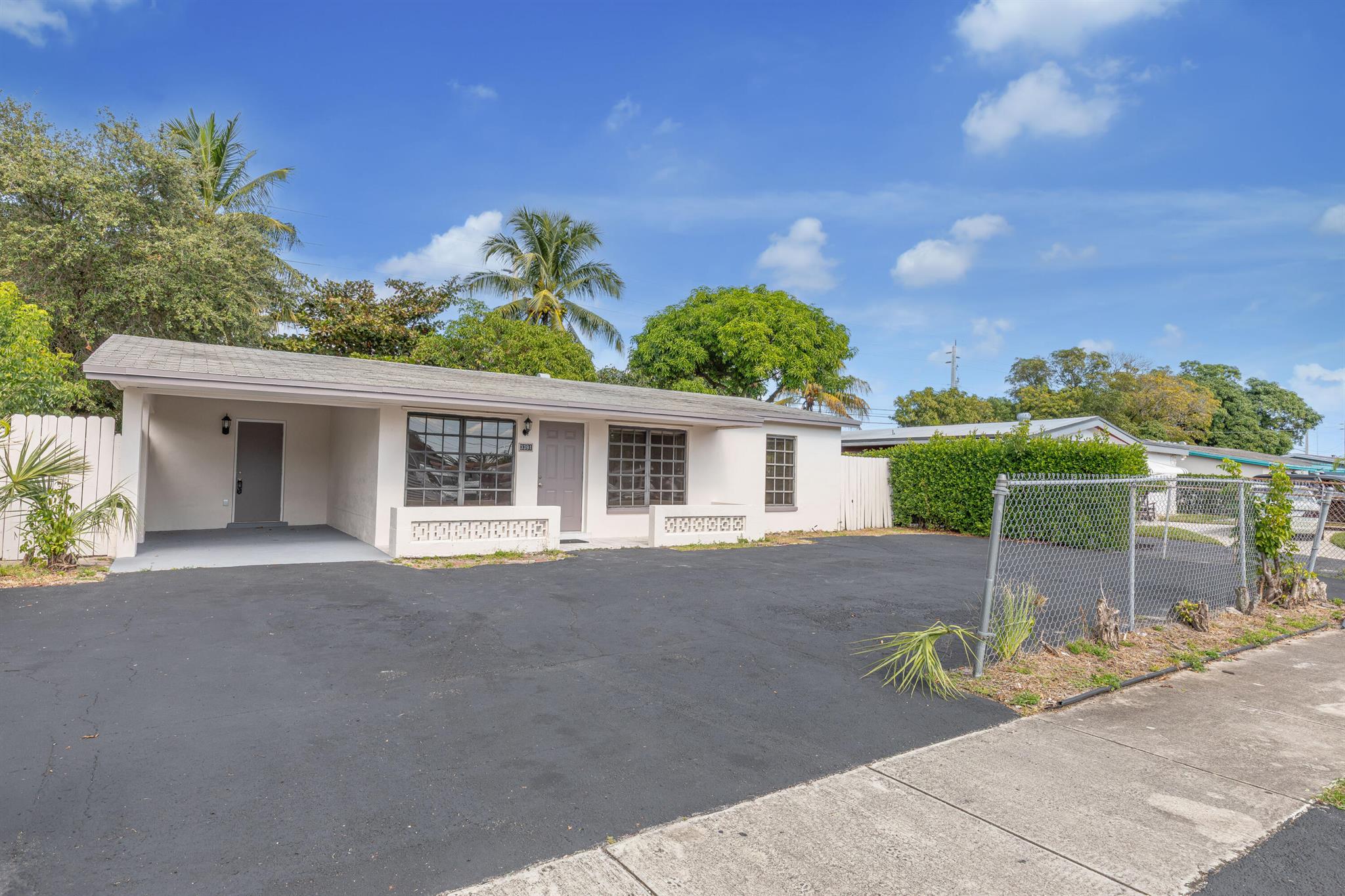 Westwood Park, Sec 3 58-3 - Residential Lease