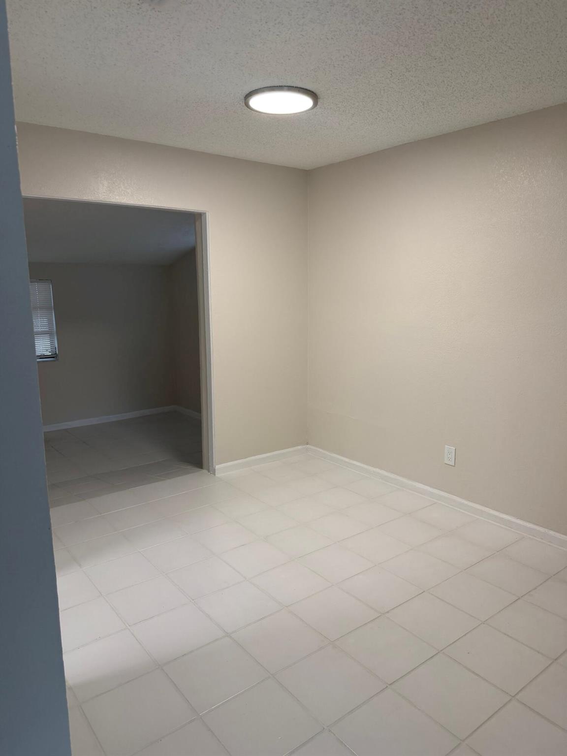 Westwood Park, Sec 3 58-3 - Residential Lease