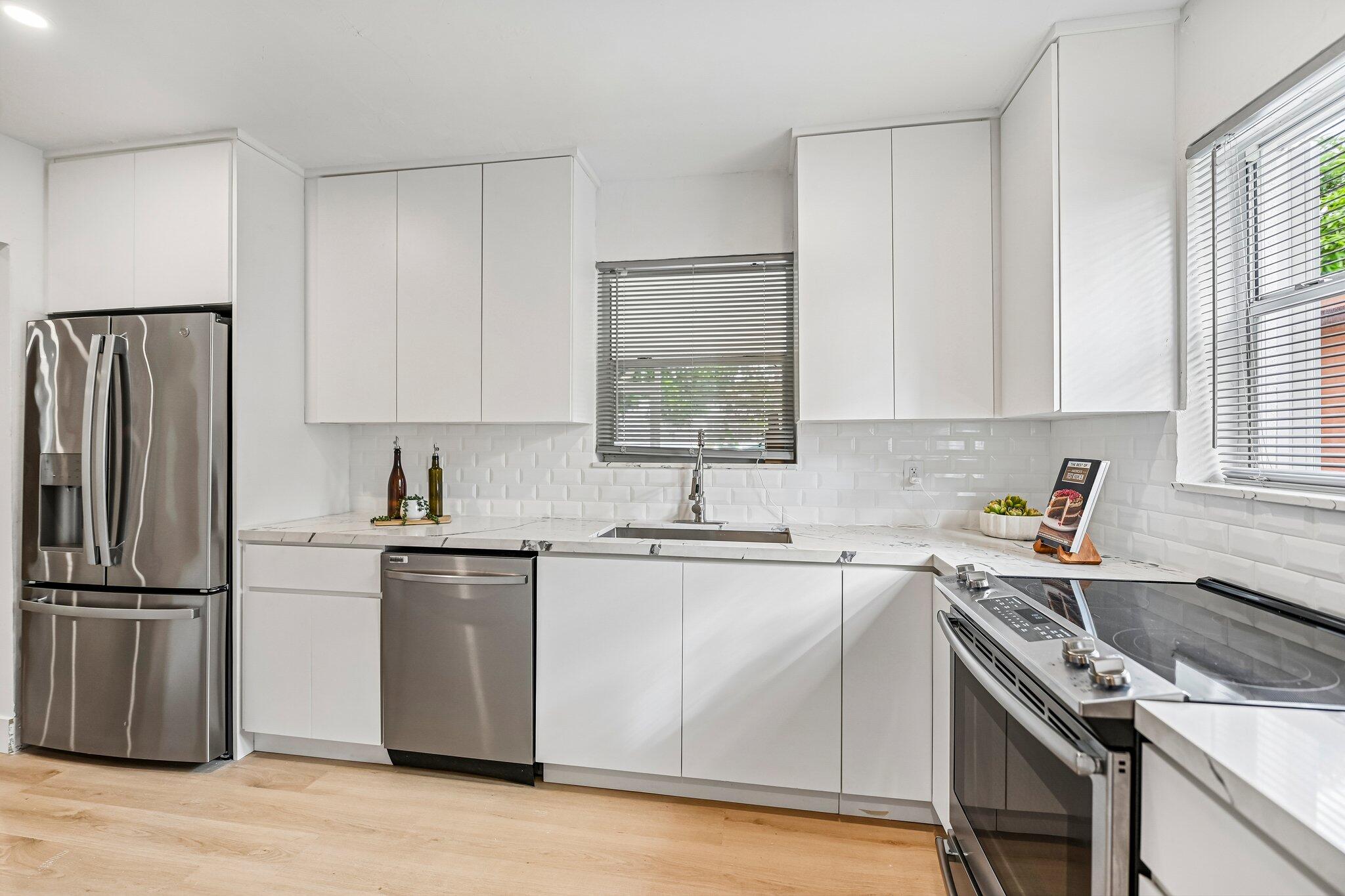 285 NE 165TH Street