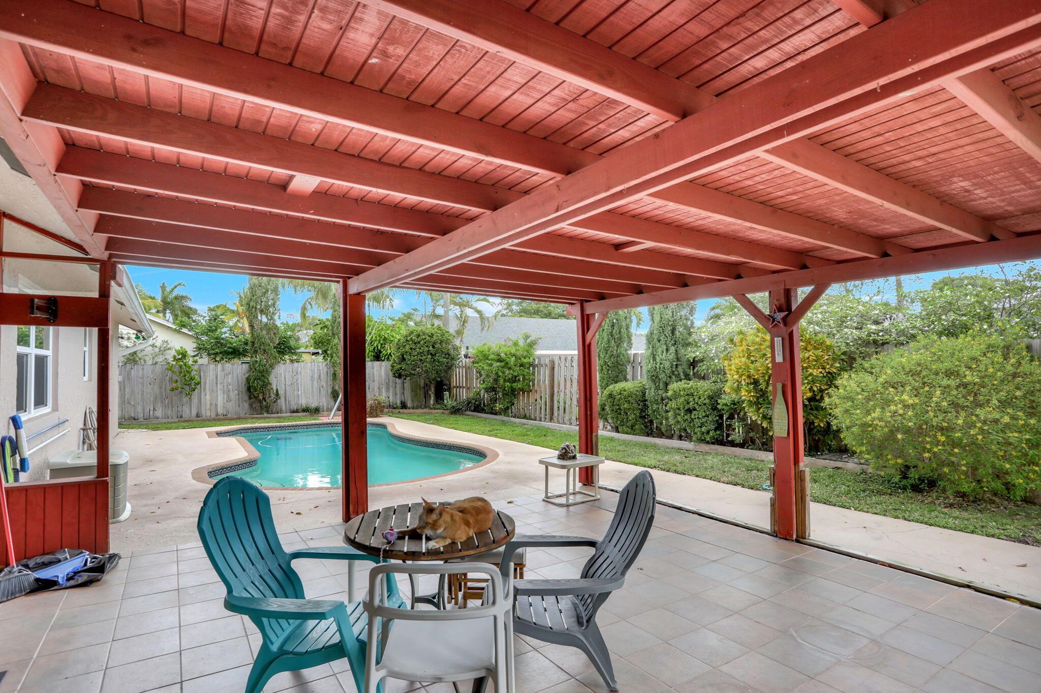 8591 NW 49th Street