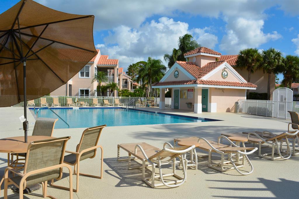 GOLF VILLAS II CONDOMINIUM - Residential