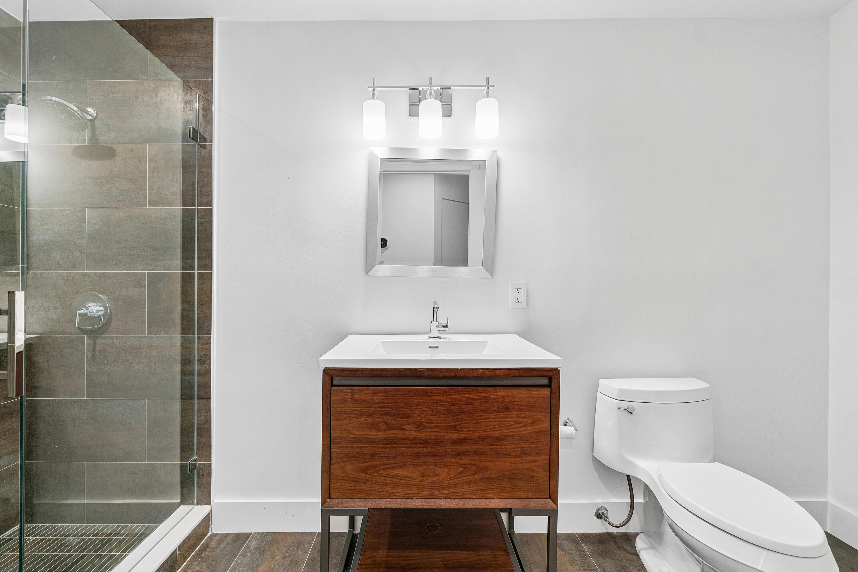 OAK RUN - Residential Lease