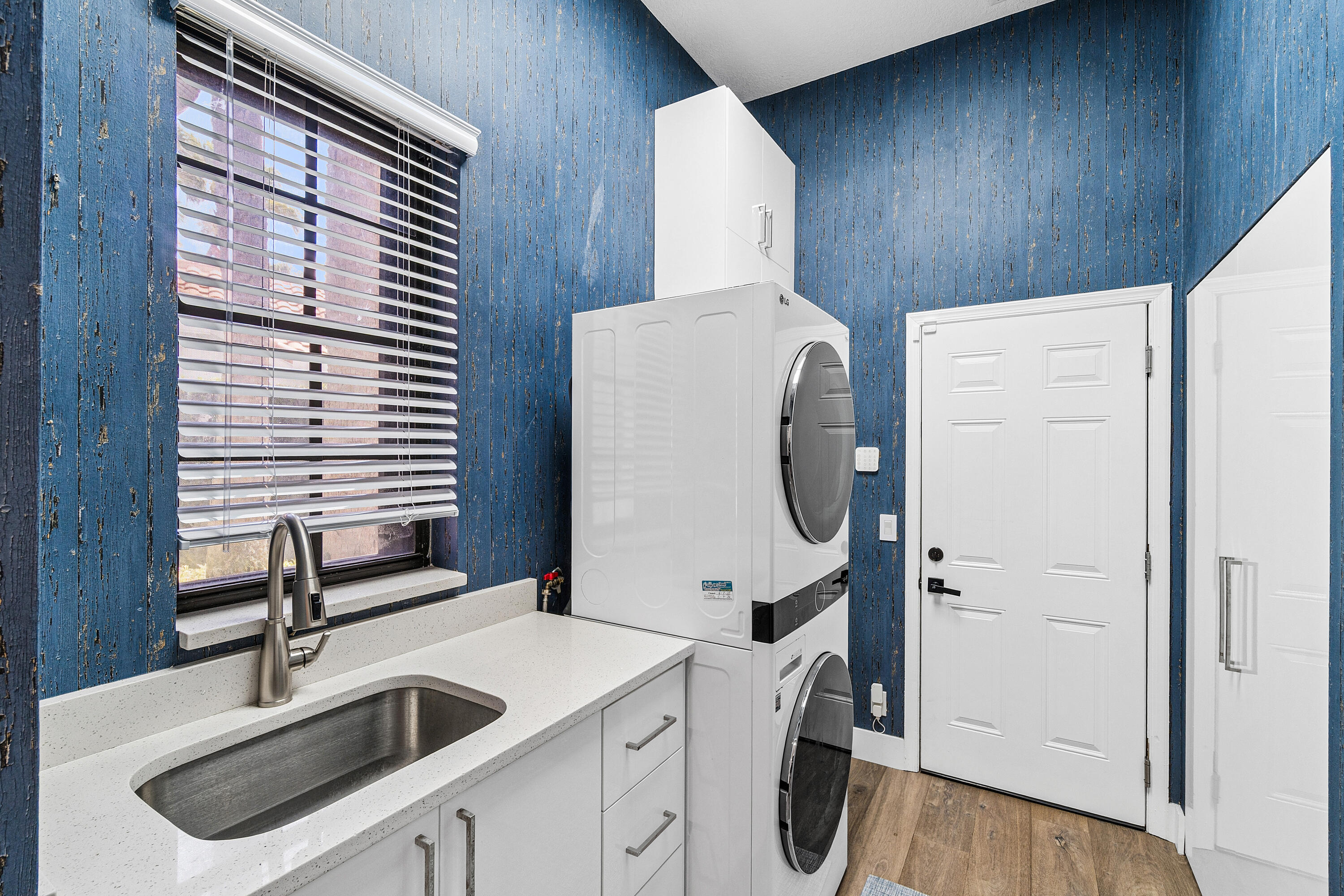 OAK RUN - Residential Lease