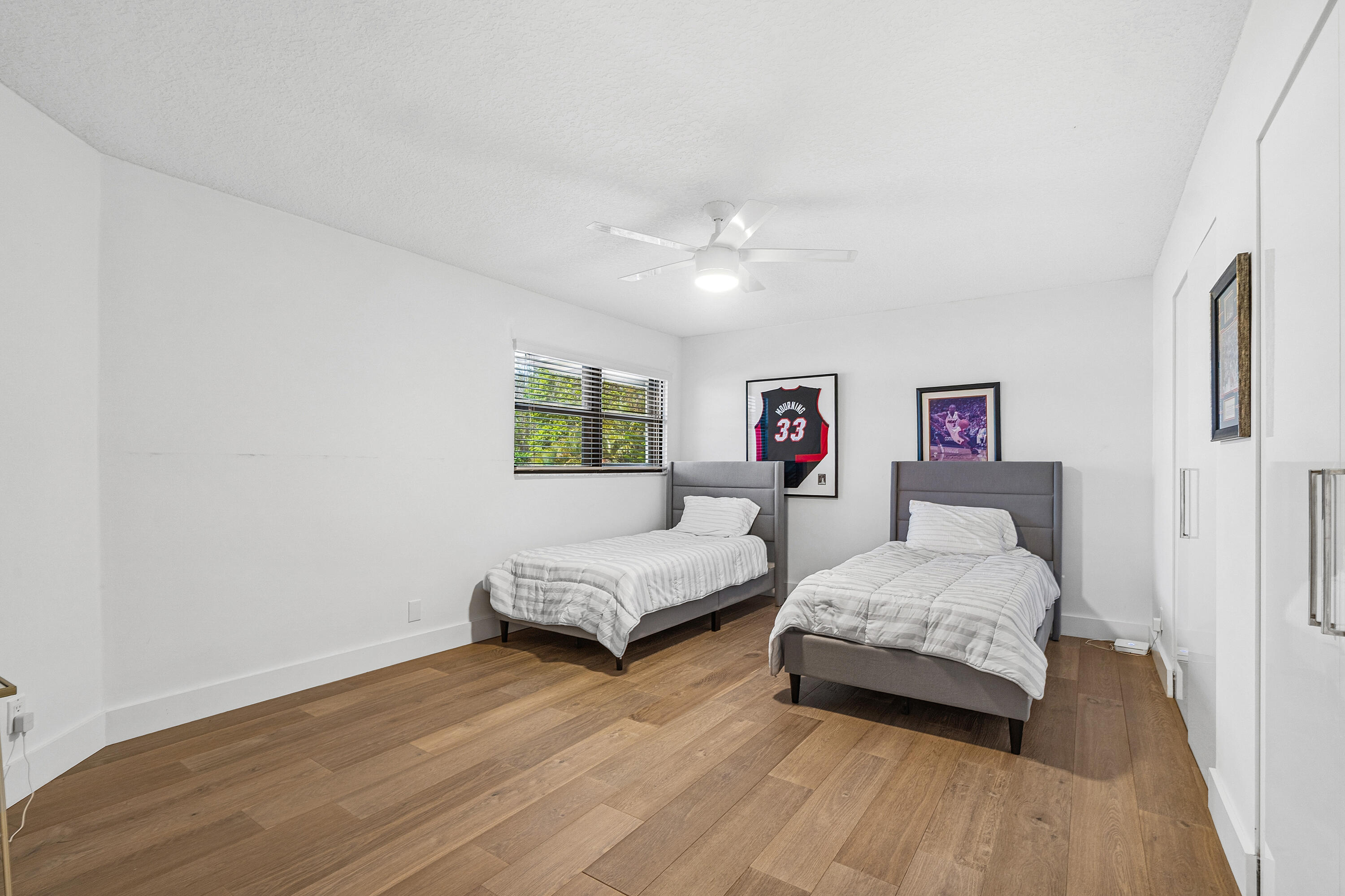 OAK RUN - Residential Lease