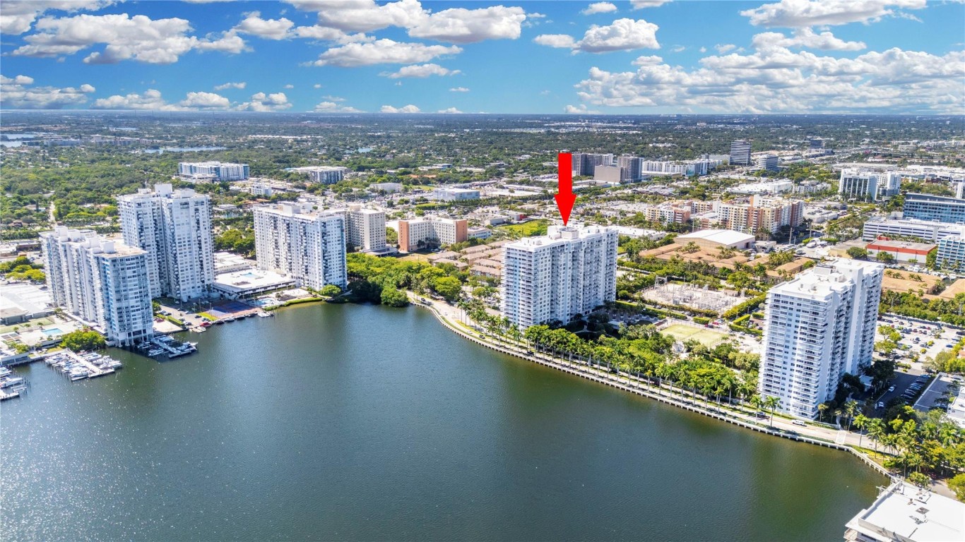 ADMIRALS PORT CONDO - Residential