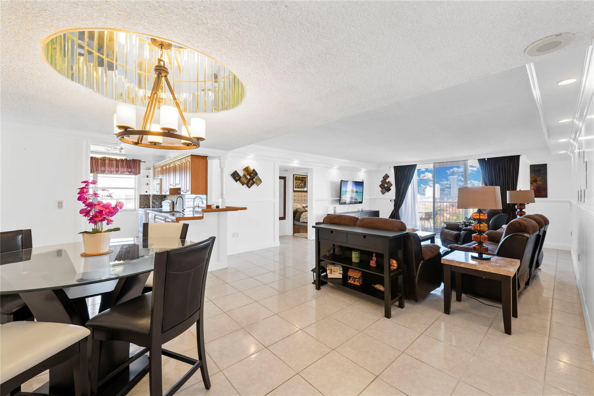 ADMIRALS PORT CONDO - Residential