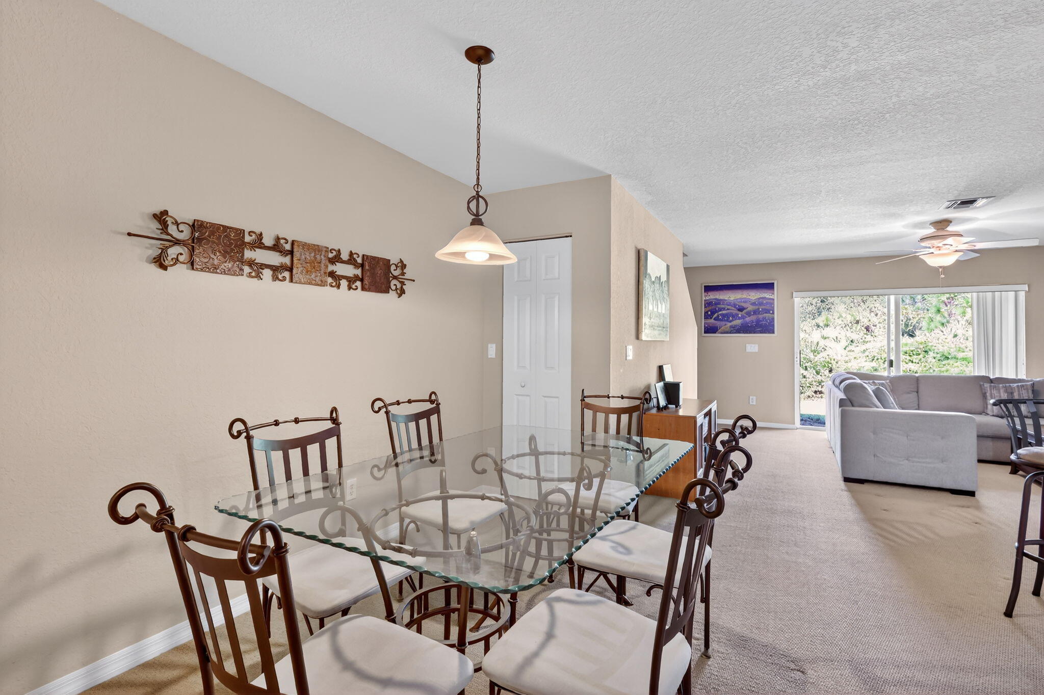 LEXINGTON LAKES - Residential Lease