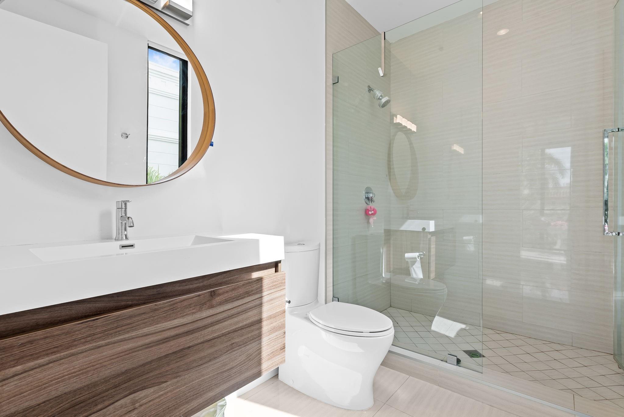 AQUAVITA LAS OLAS CONDO - Residential Lease