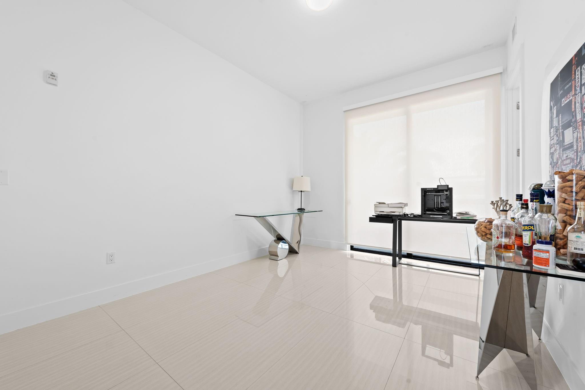 AQUAVITA LAS OLAS CONDO - Residential Lease