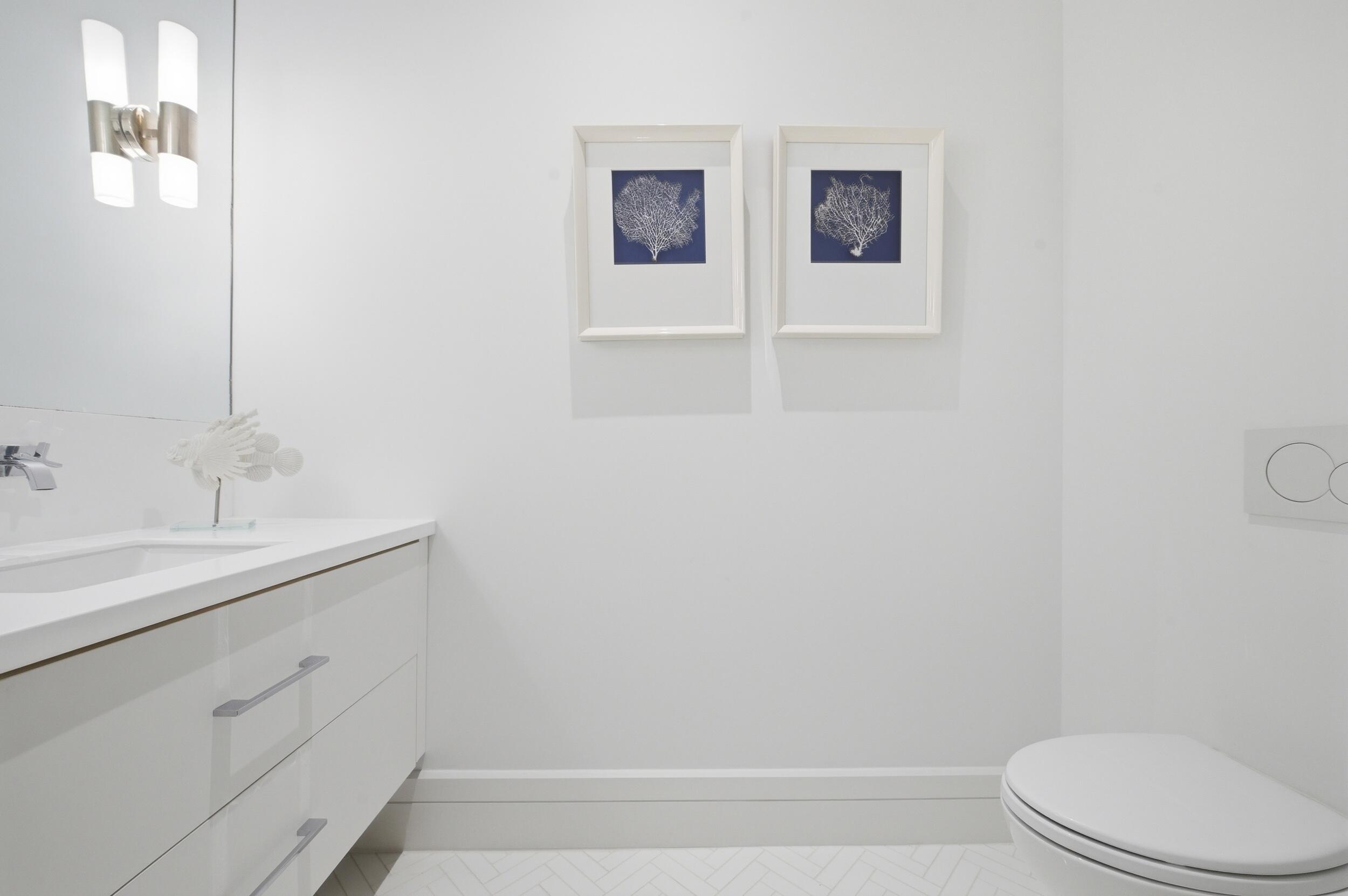 LAKEWOOD - Residential