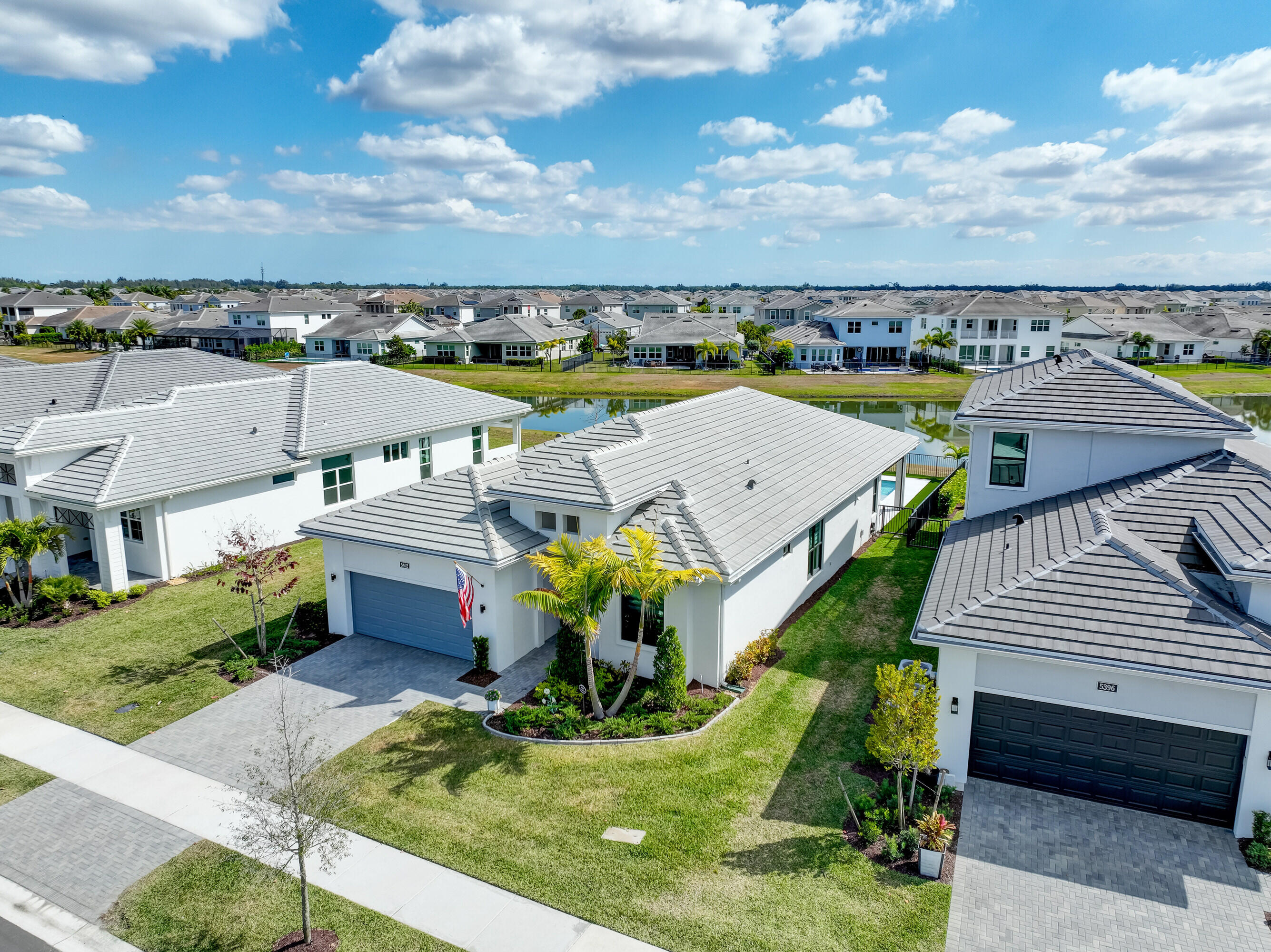 CRESSWIND PALM BEACH - Residential