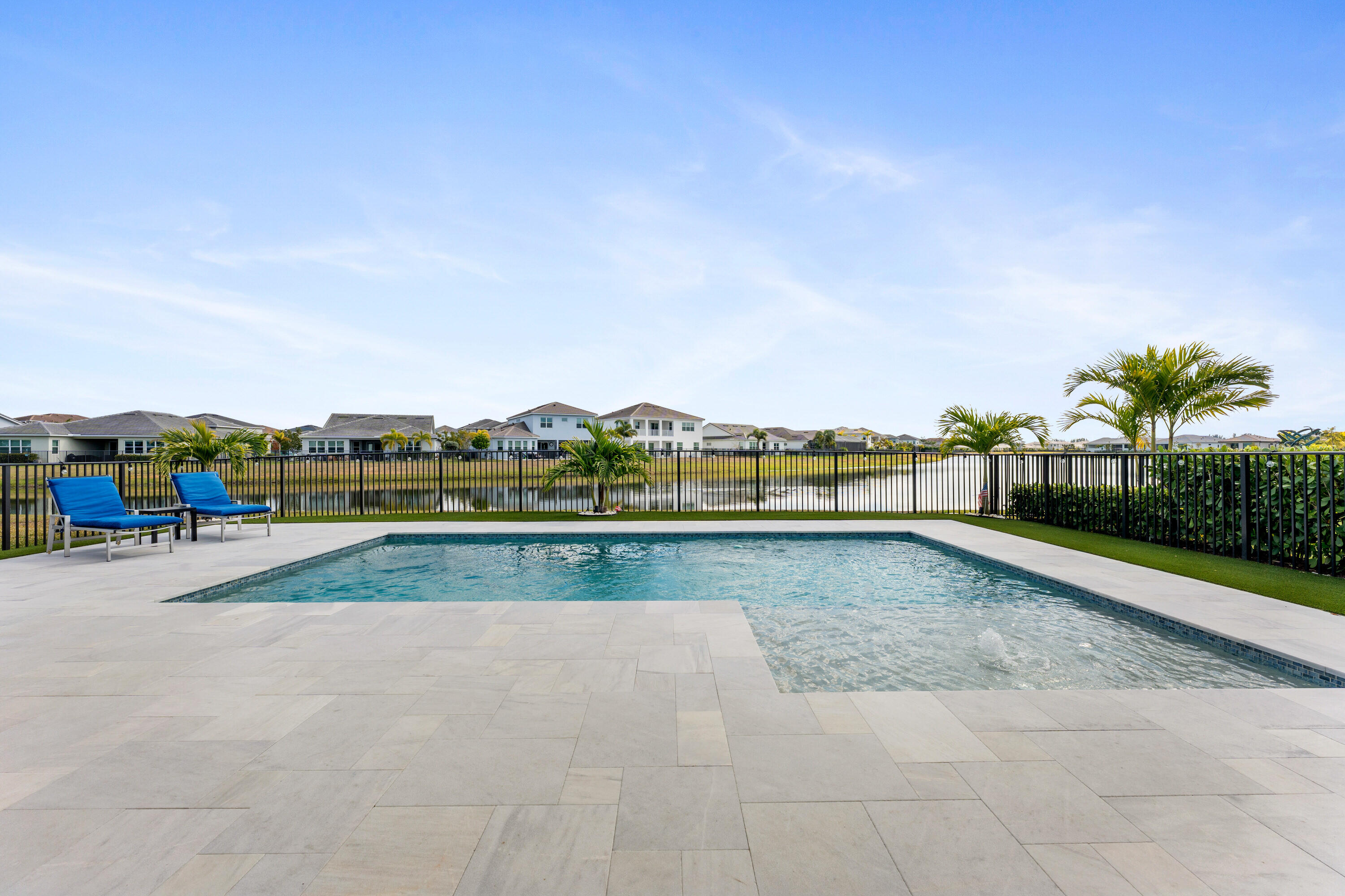 CRESSWIND PALM BEACH - Residential