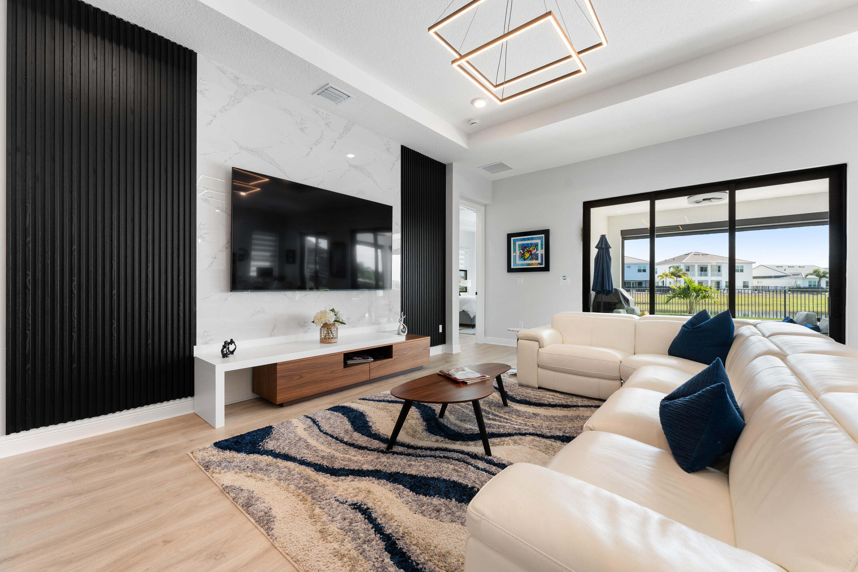 CRESSWIND PALM BEACH - Residential