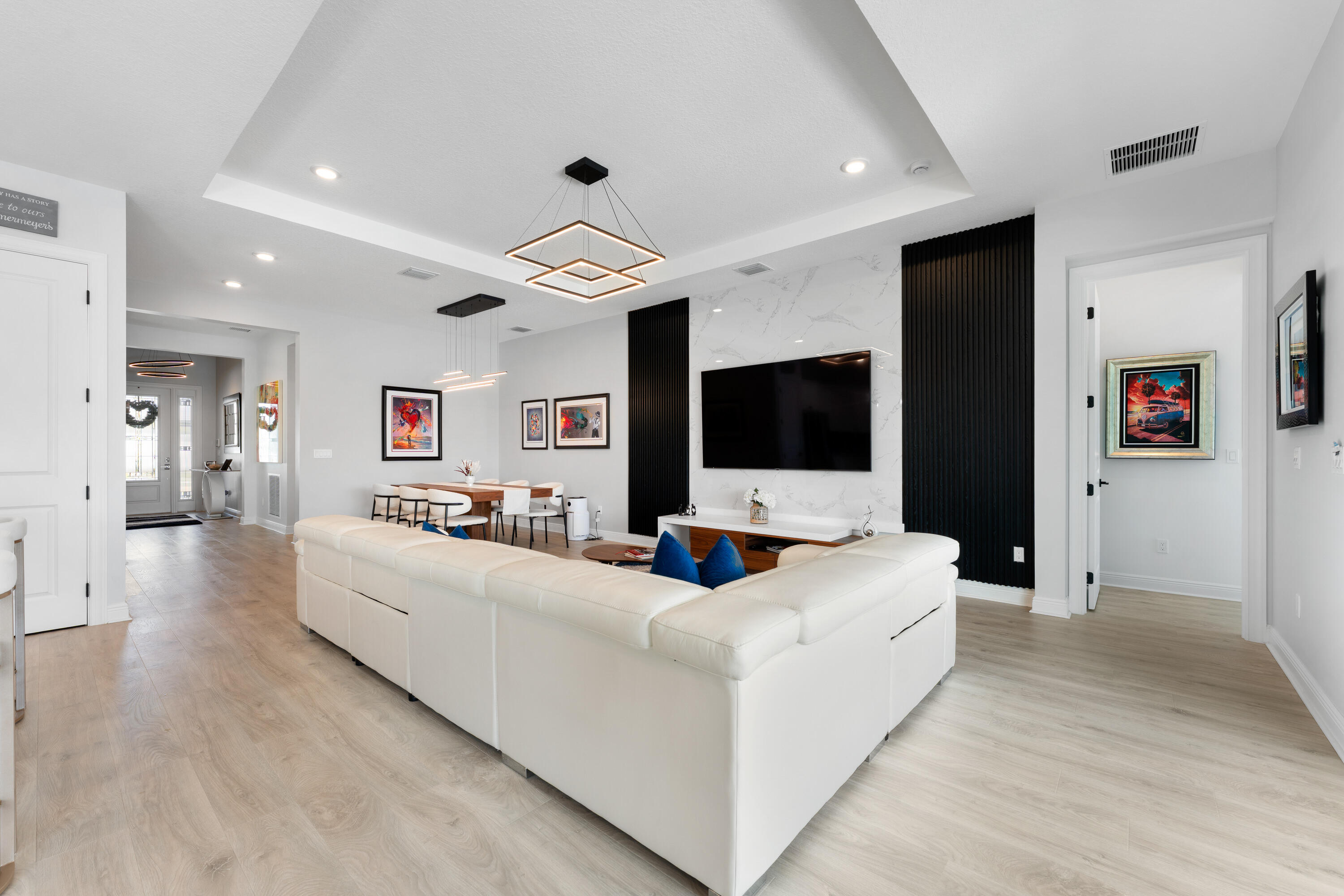 CRESSWIND PALM BEACH - Residential