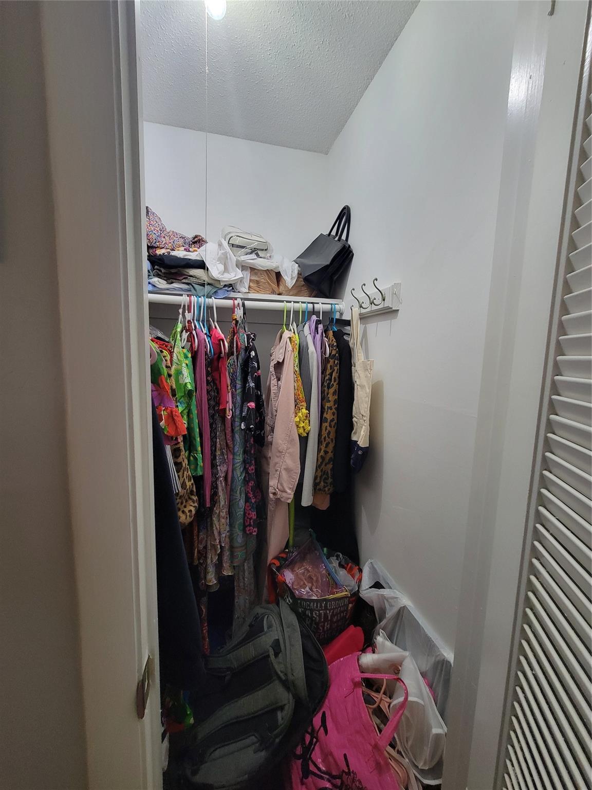 Paradise Gardens Sec 3 72 - Residential