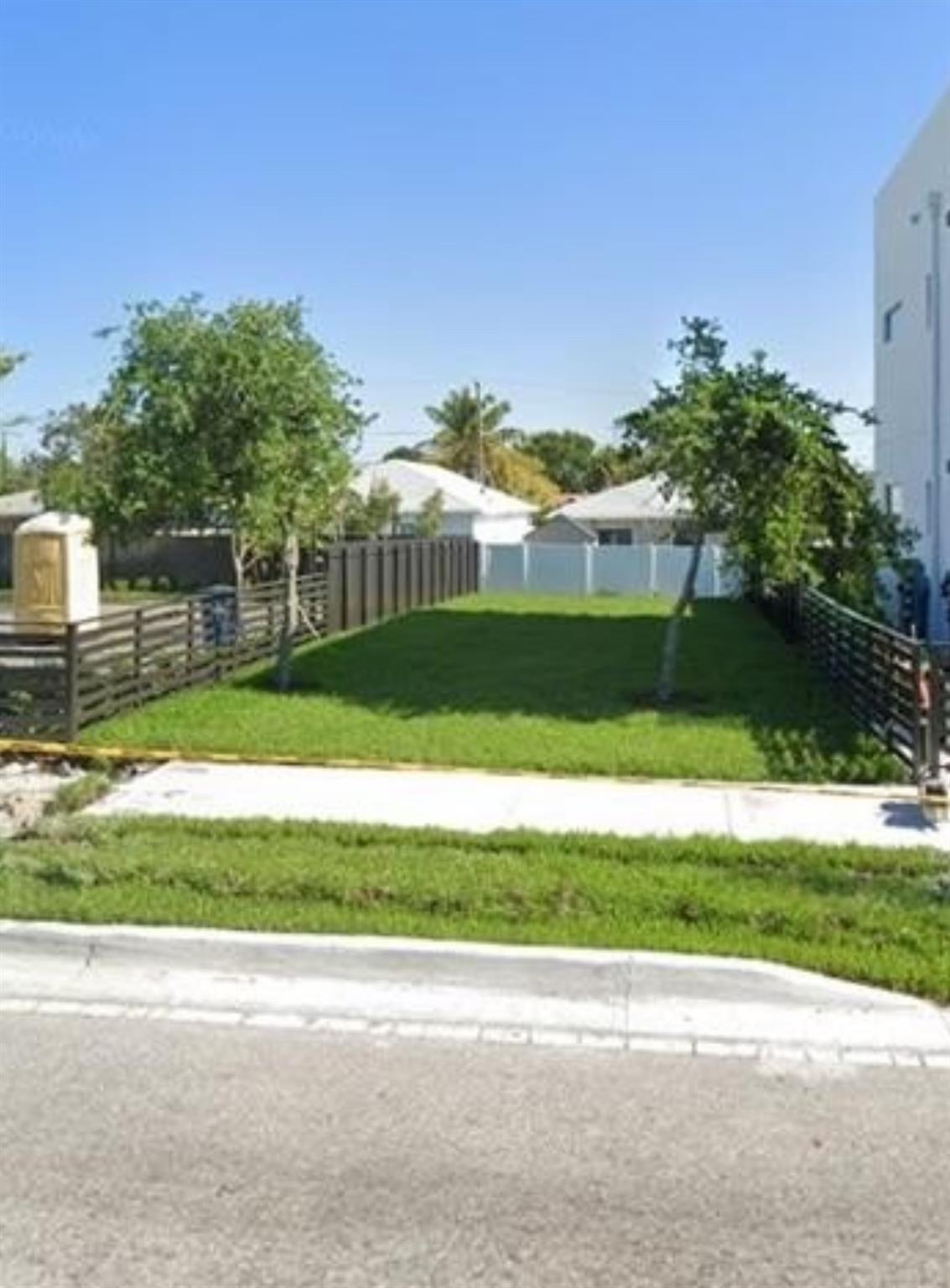 FOSTER HOMESITES - Residential