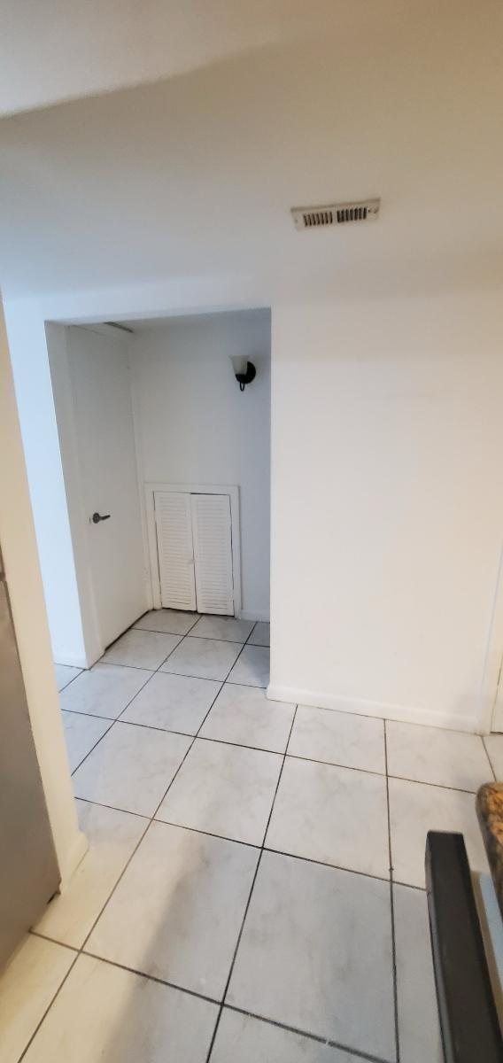 Greenbrier Dev Add 1 - Residential Lease