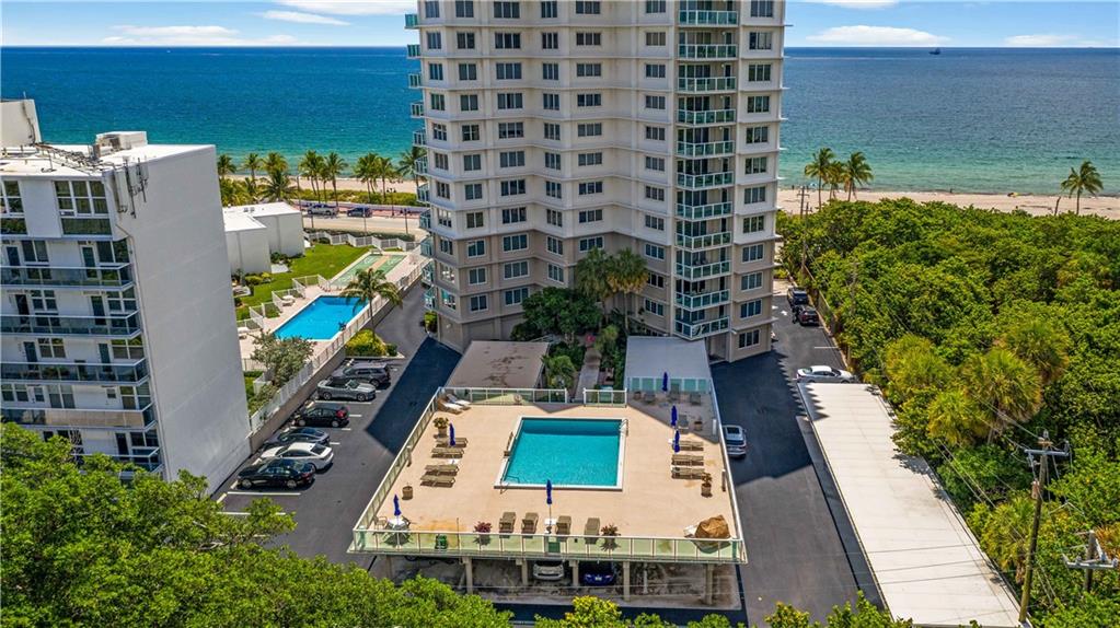 PARK TOWER - Residential