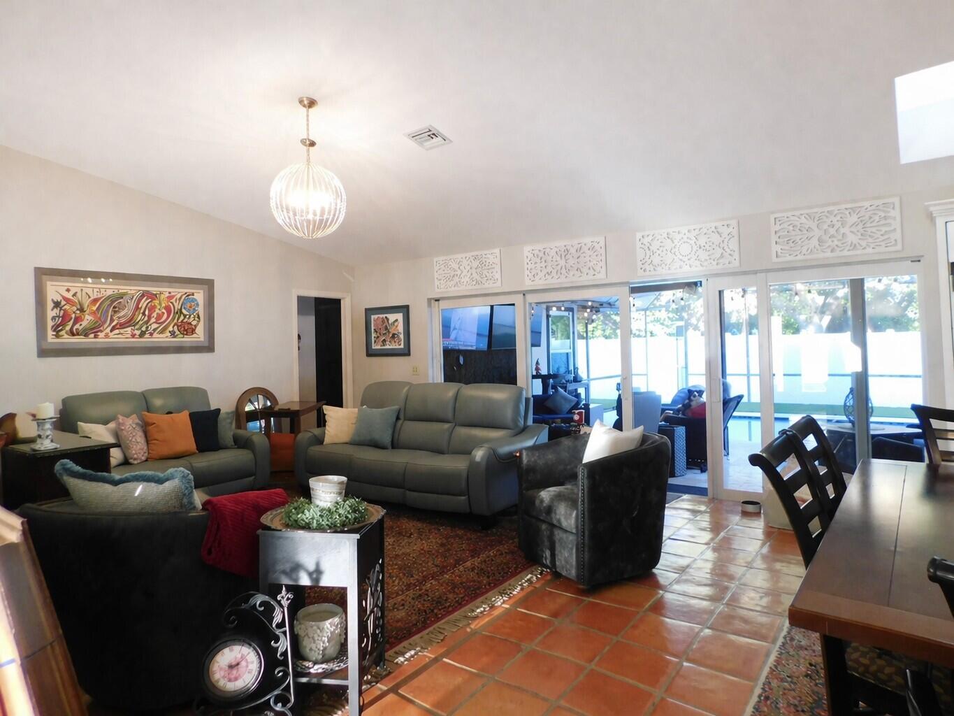 RAINWOOD WEST - Residential