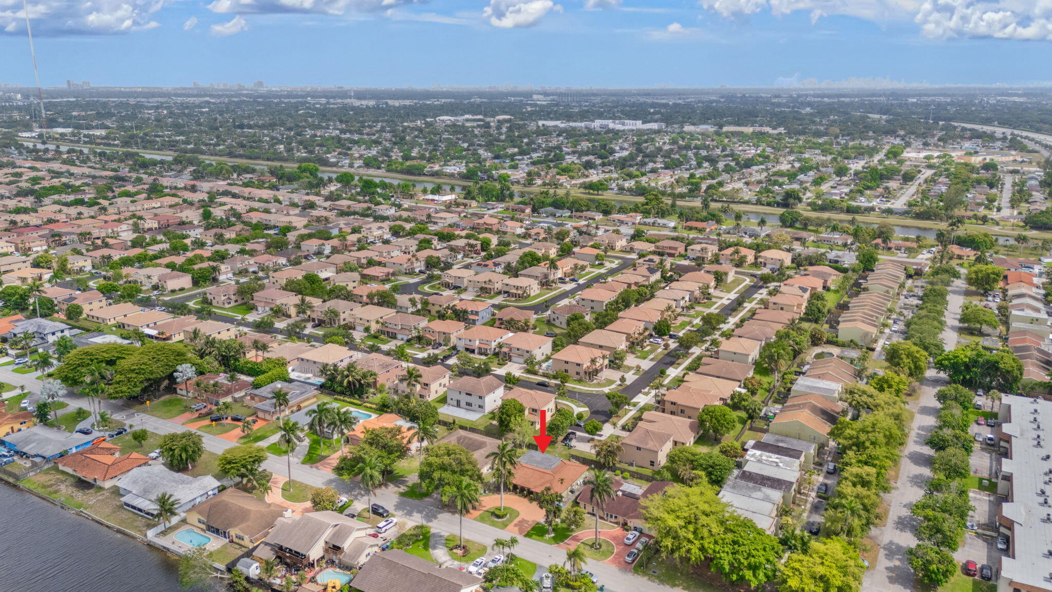 NORTH DADE COUNTRY CLUB VILLAGE - Residential