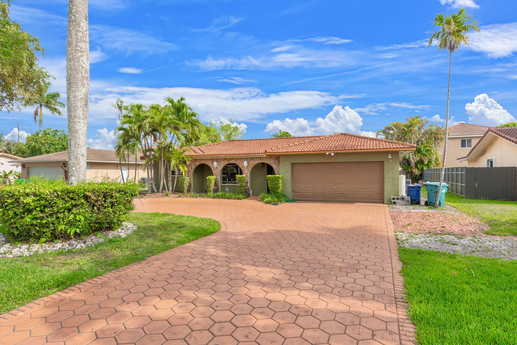 1440 NW 207th Street, Miami Gardens, FL, 33169/$600,000 1 1440 NW 207th Street