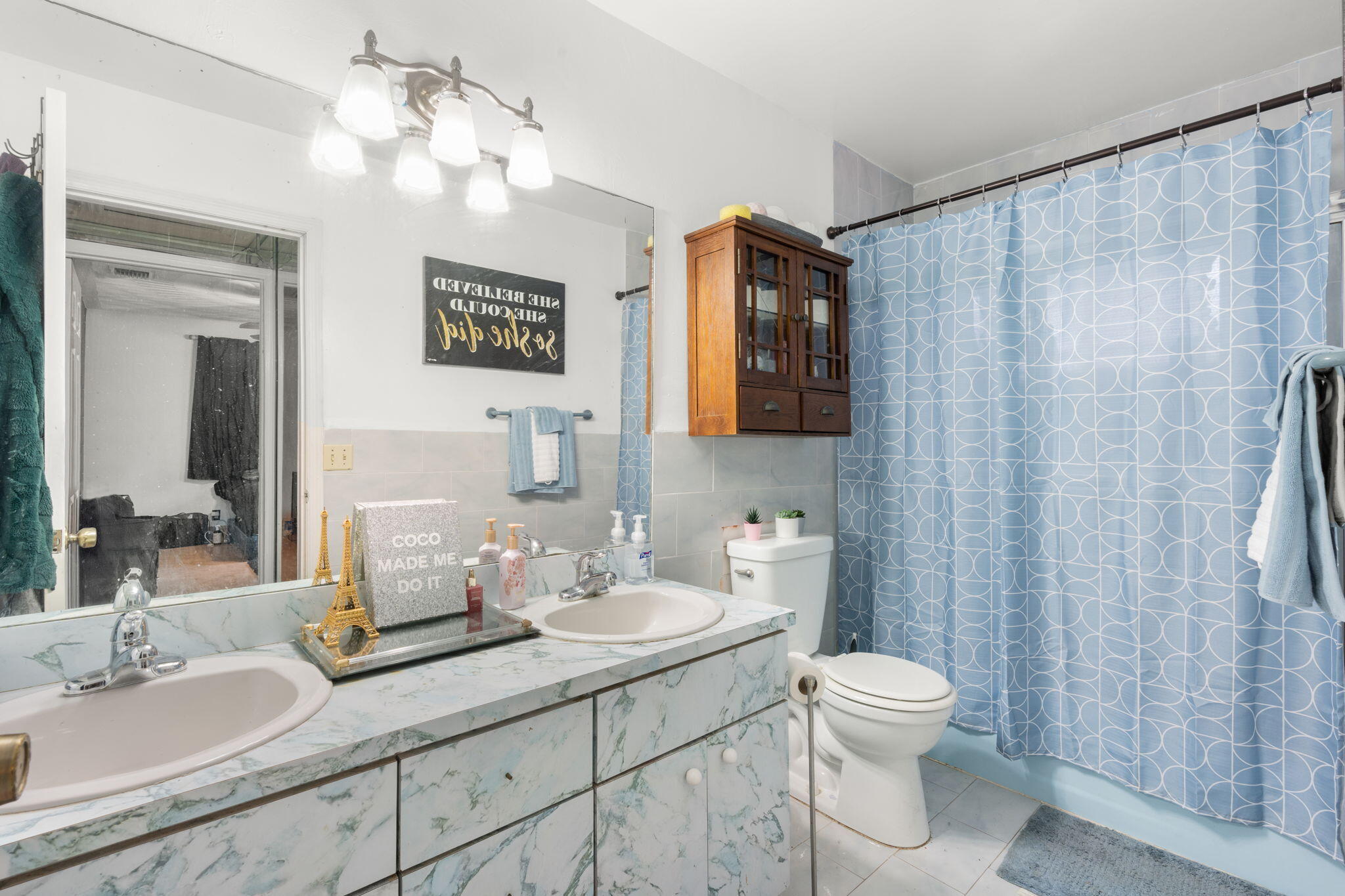 NORTH DADE COUNTRY CLUB VILLAGE - Residential