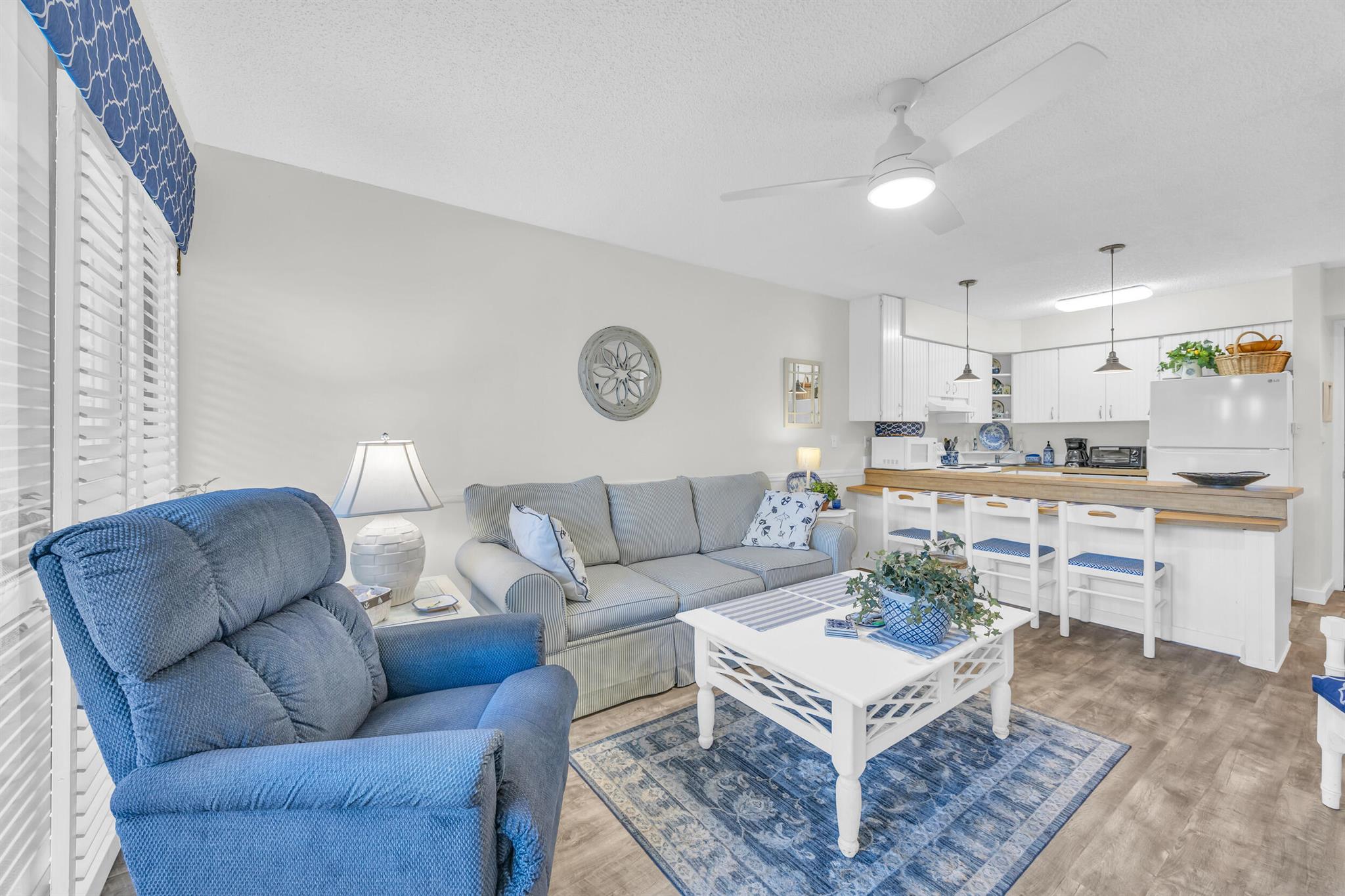 2400 S Ocean Drive 5414