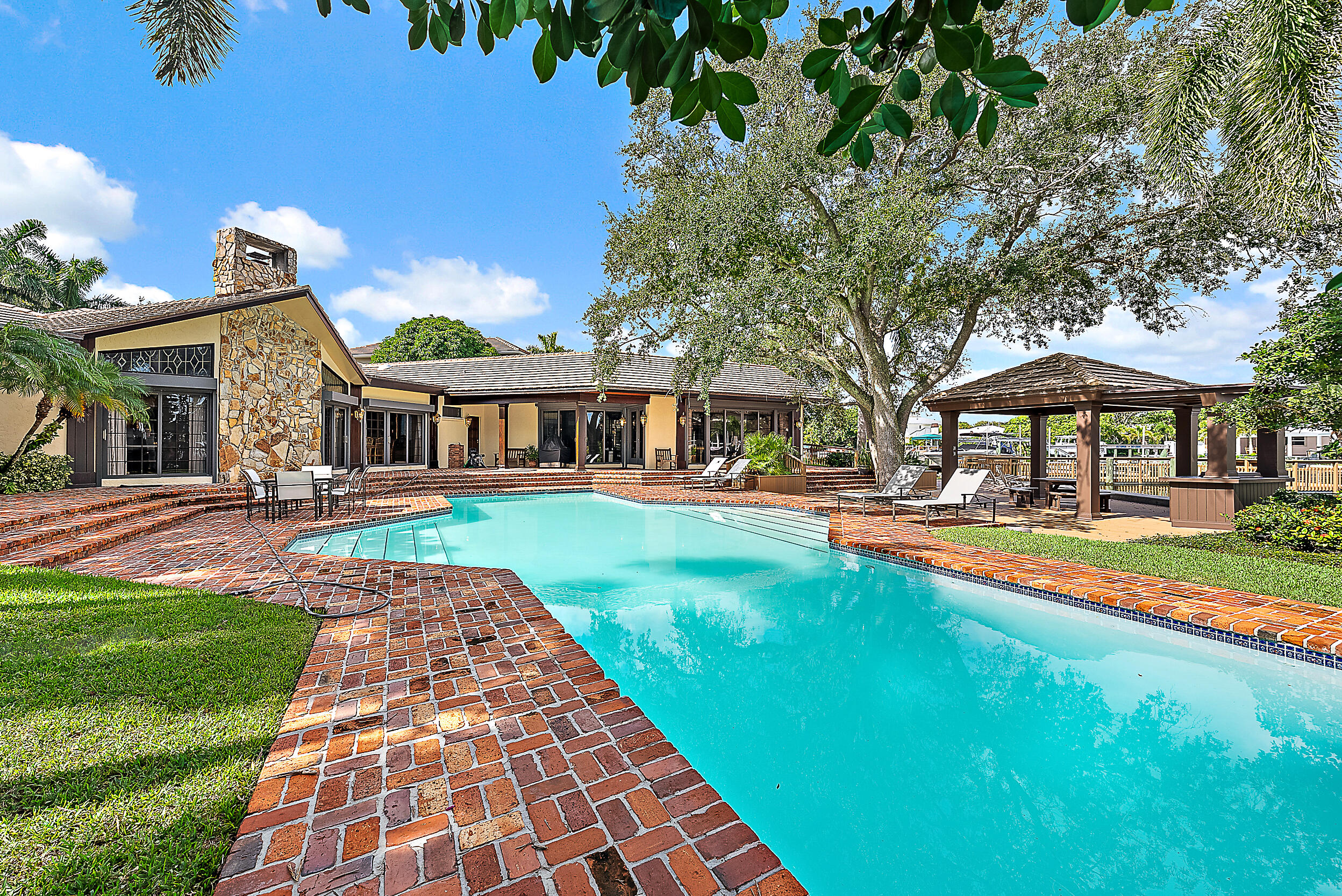 Seminole Beach - Residential