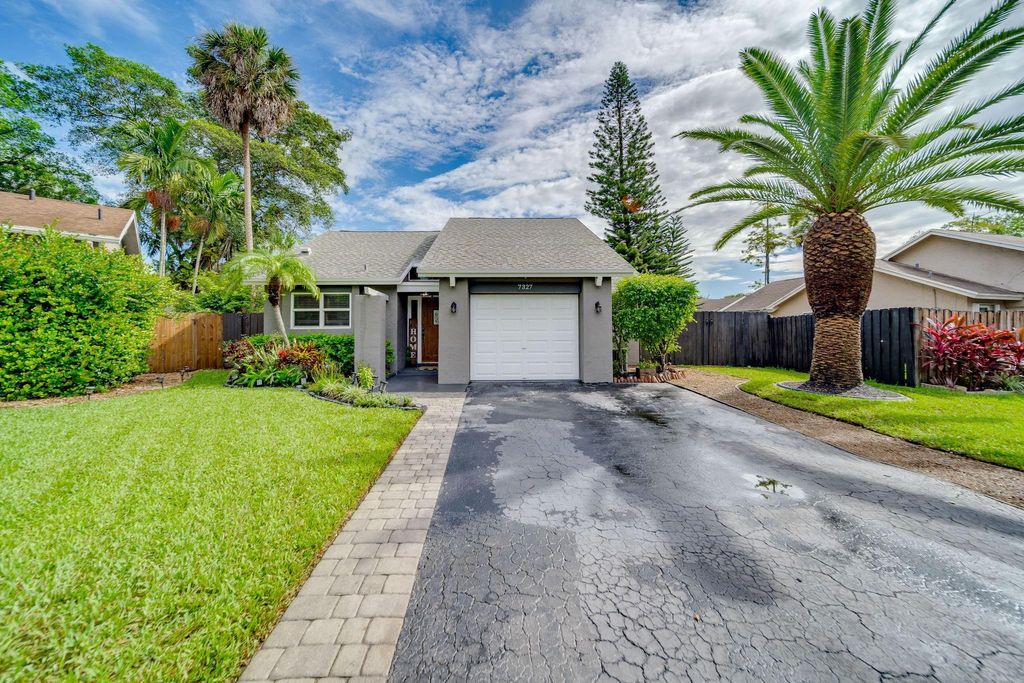 Photo of 7327 NW 38th Court, Coral Springs, FL 33065 (MLS # F10445165)