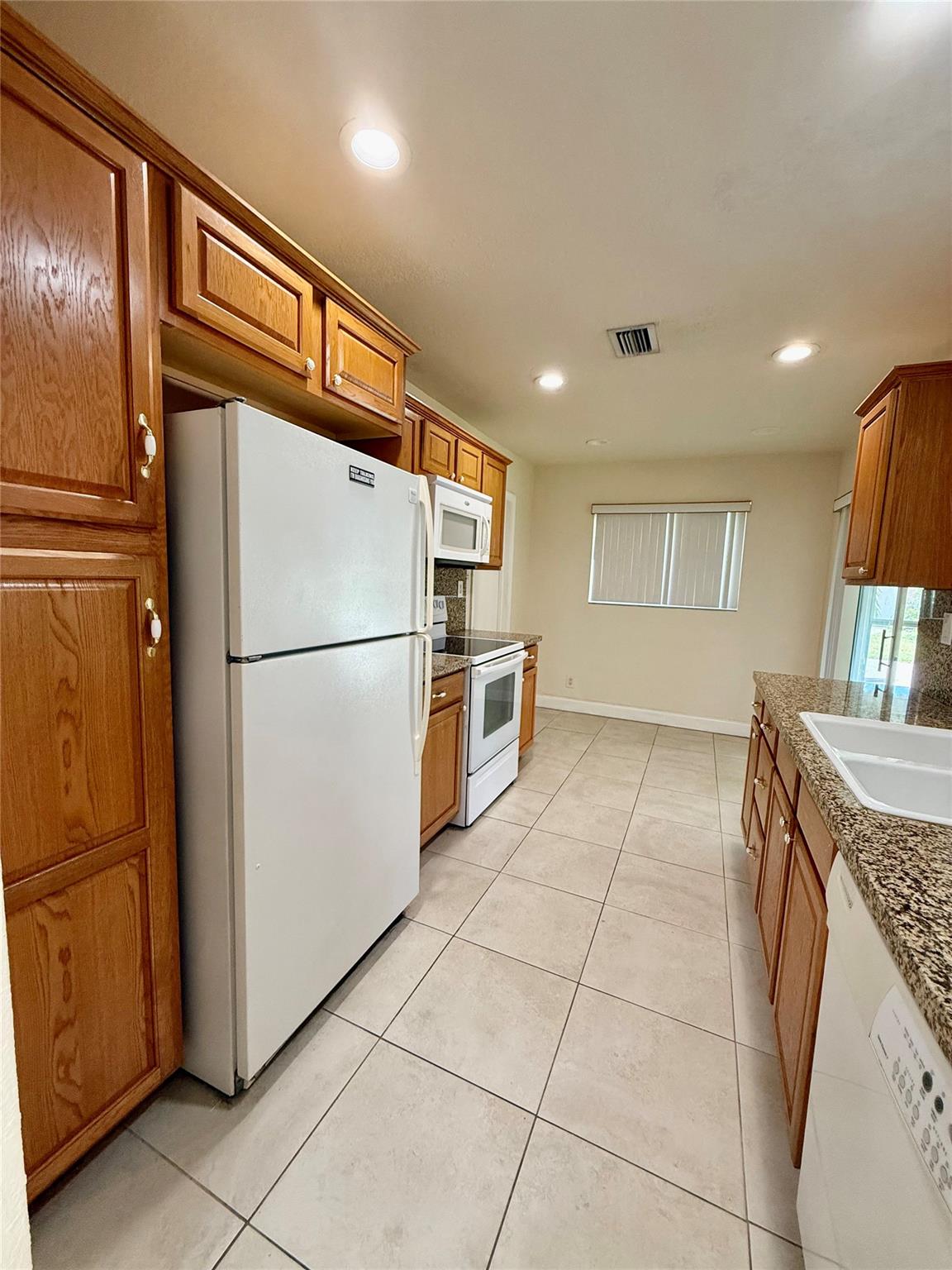 Mainlands Of Tamarac Lake - Residential