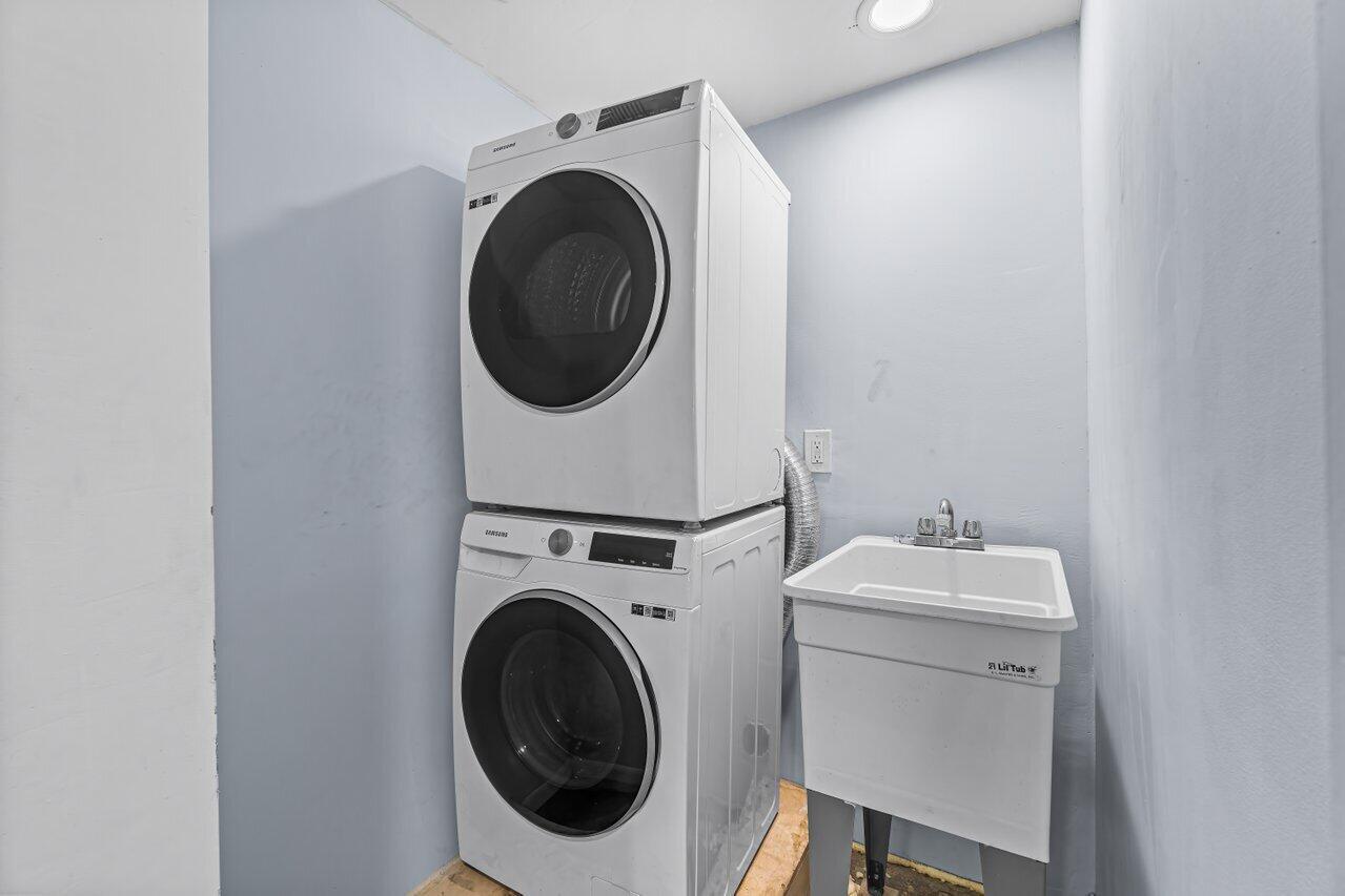 WATERWAY CLUB - Residential