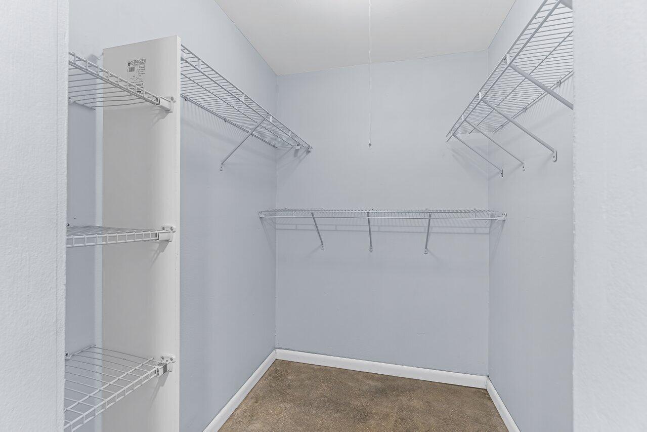 WATERWAY CLUB - Residential