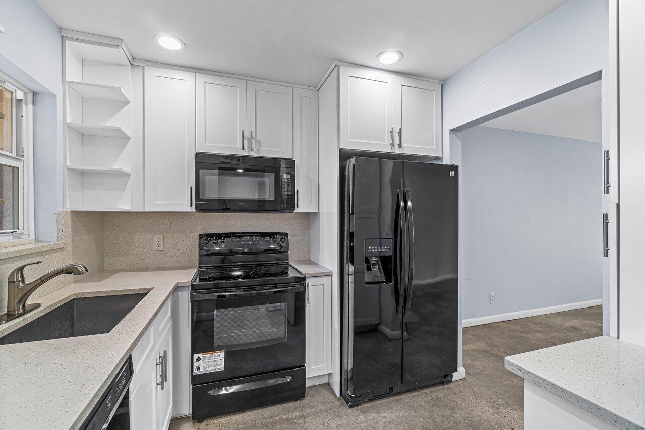 WATERWAY CLUB - Residential