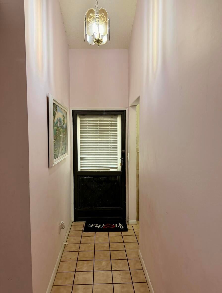 Properties 1270 PARKSIDE GREEN Drive D