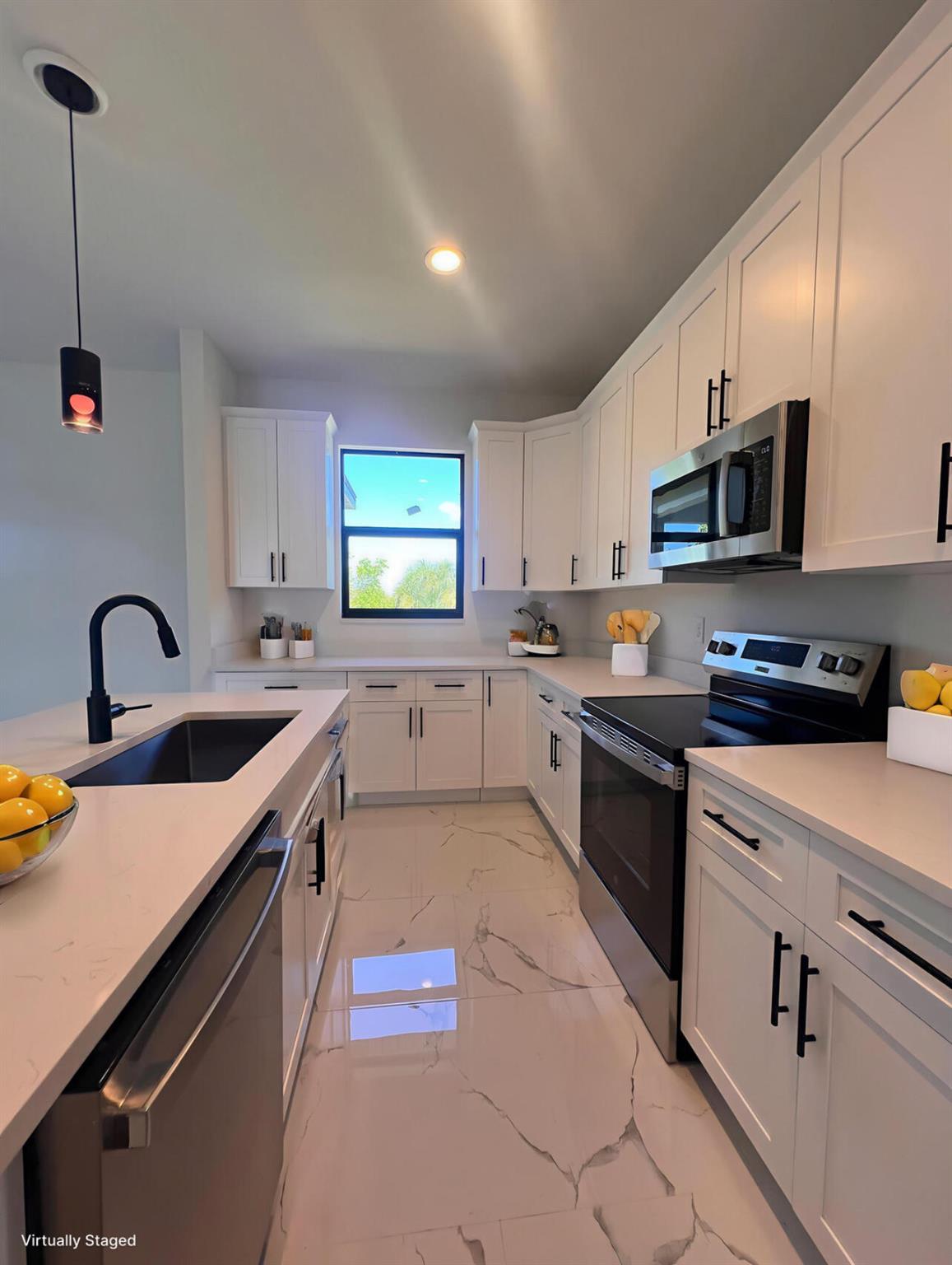 PORT CHARLOTTE SEC 81 - Residential