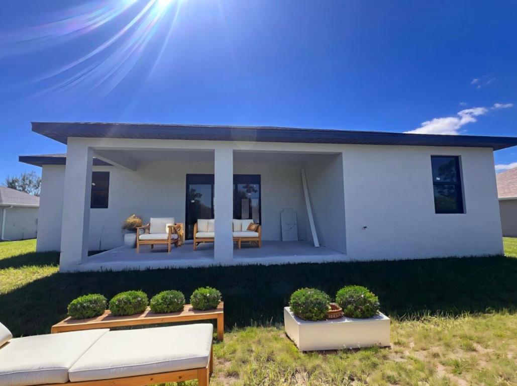 PORT CHARLOTTE SEC 81 - Residential