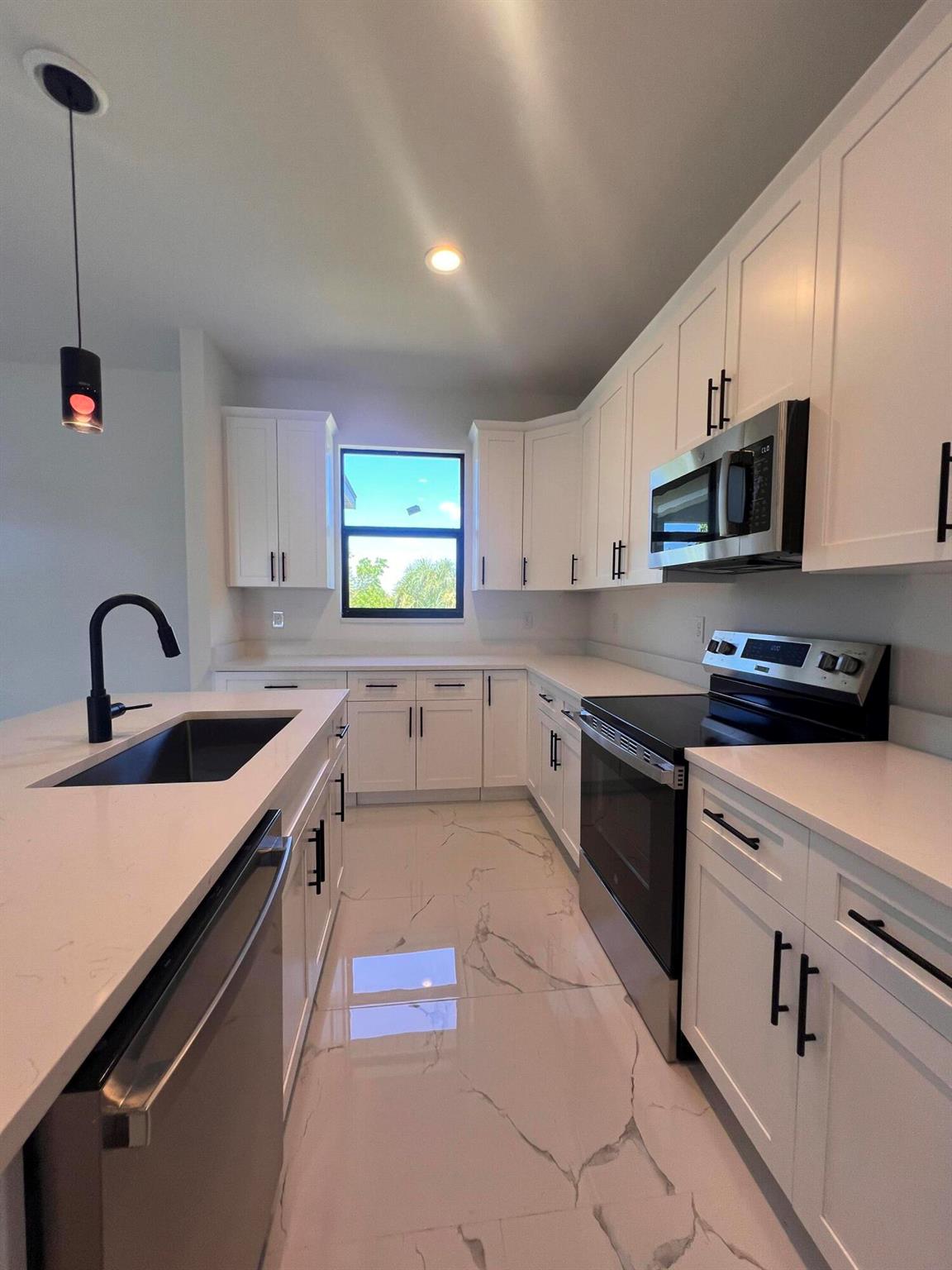 PORT CHARLOTTE SEC 81 - Residential