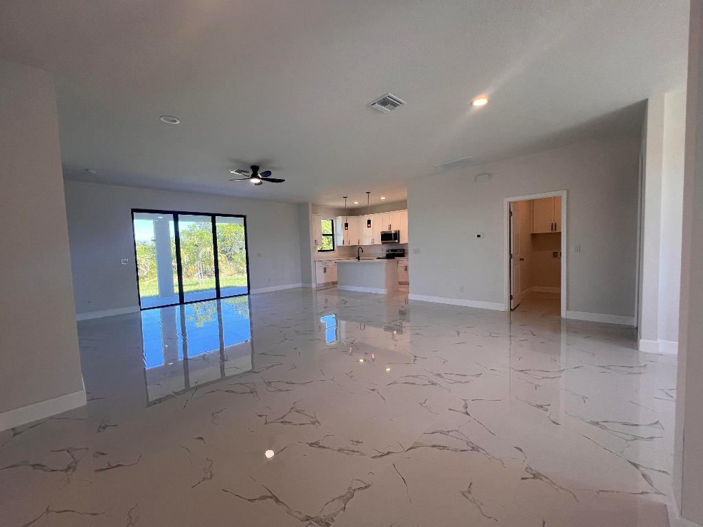 PORT CHARLOTTE SEC 81 - Residential