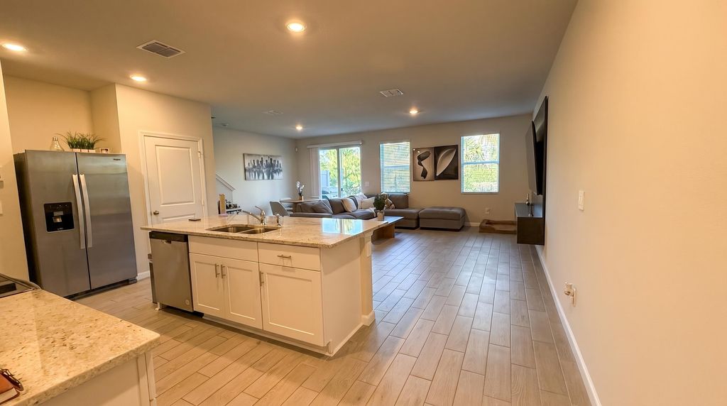 Photo of 5784 SE Edgewater Circle, Stuart, FL 34997 (MLS # B26031218)