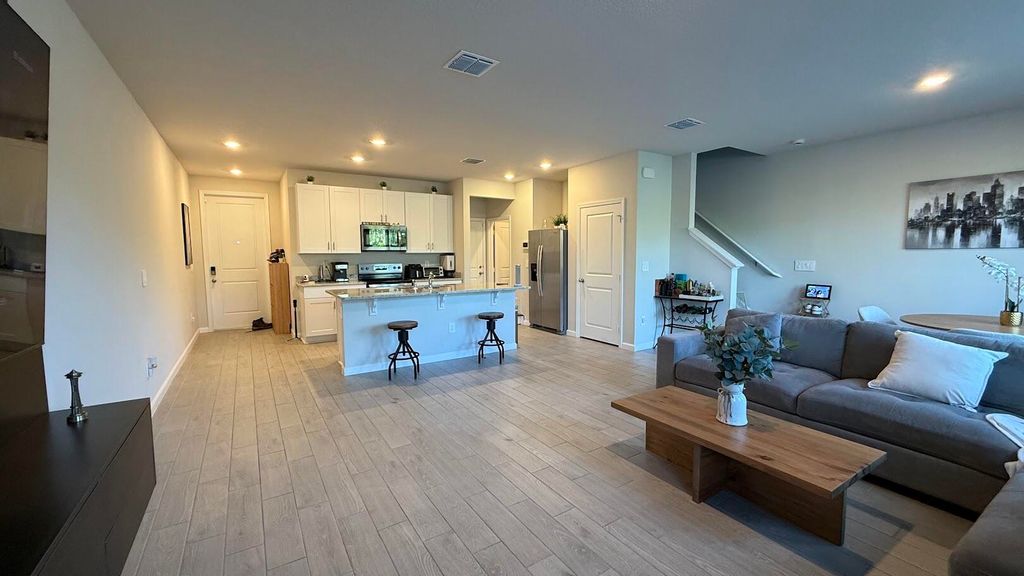Photo of 5784 SE Edgewater Circle, Stuart, FL 34997 (MLS # B26031218)