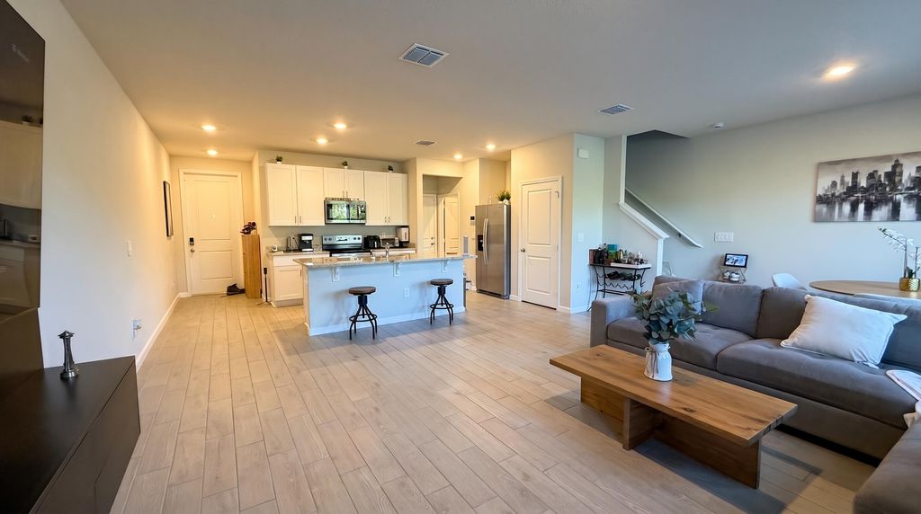 Photo of 5784 SE Edgewater Circle, Stuart, FL 34997 (MLS # B26031218)