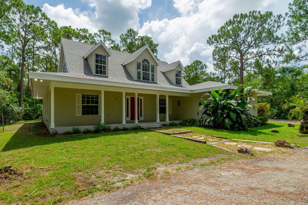 Photo of 16144 122nd Drive N, Jupiter, FL 33478 (MLS # R11010243)