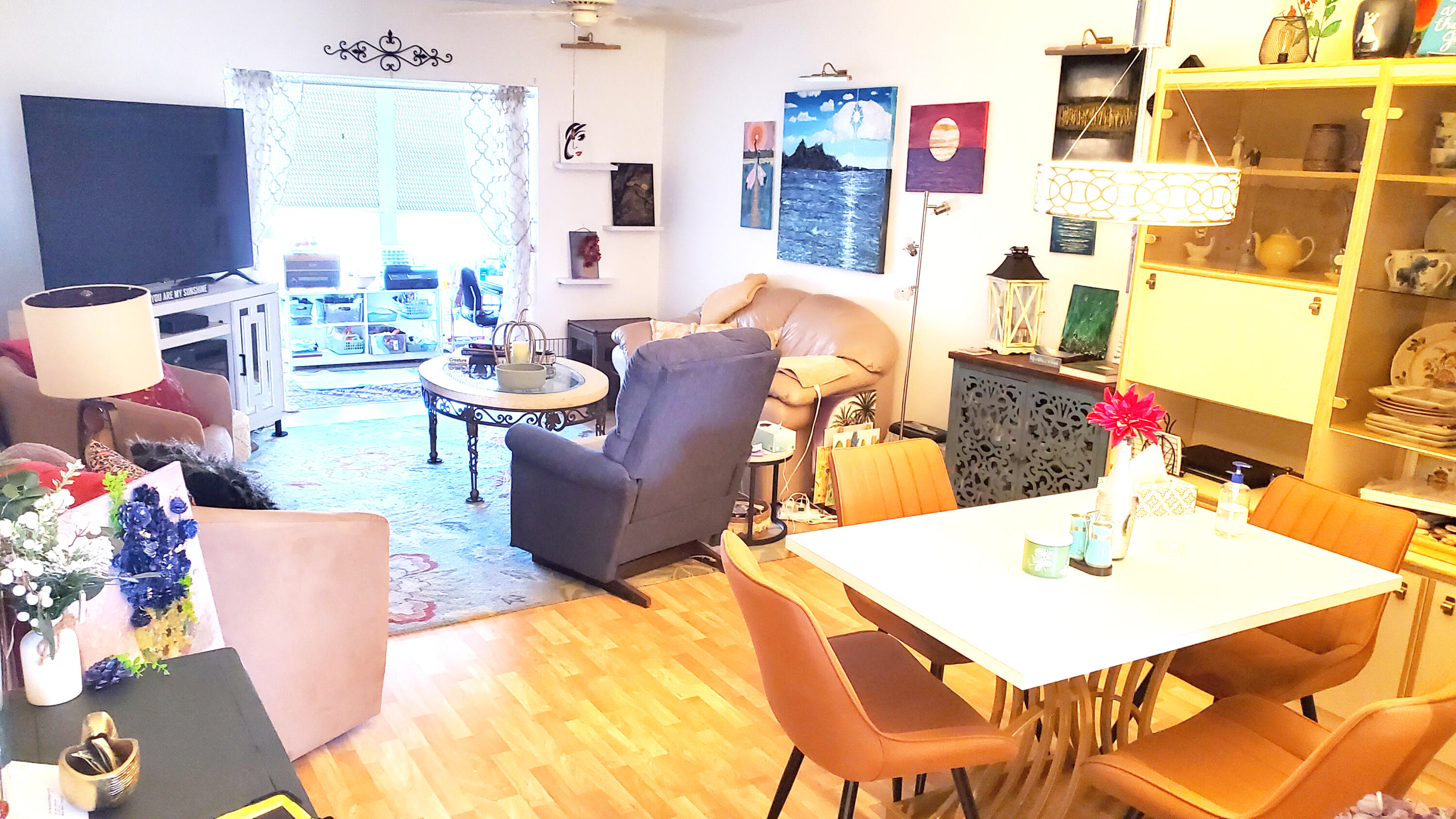 VILLAGE ROYALE ON THE GREEN CONDO - Residential